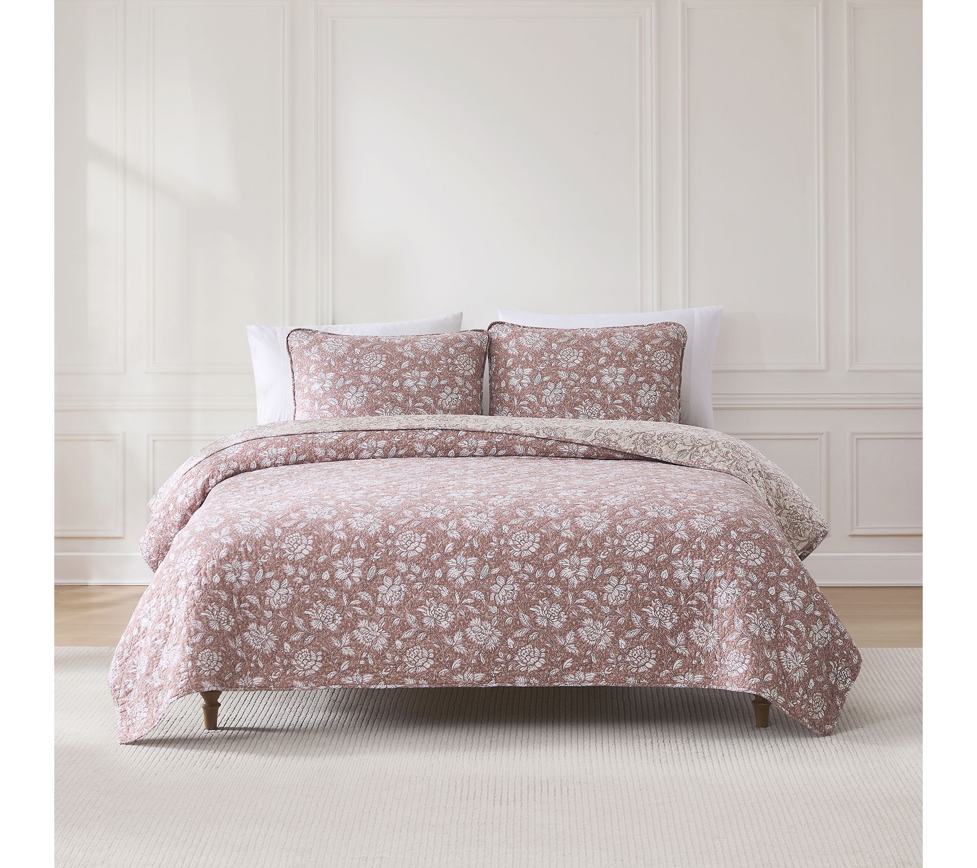Lush Decor Zara Floral Reversible Quilt Set King/Cal King