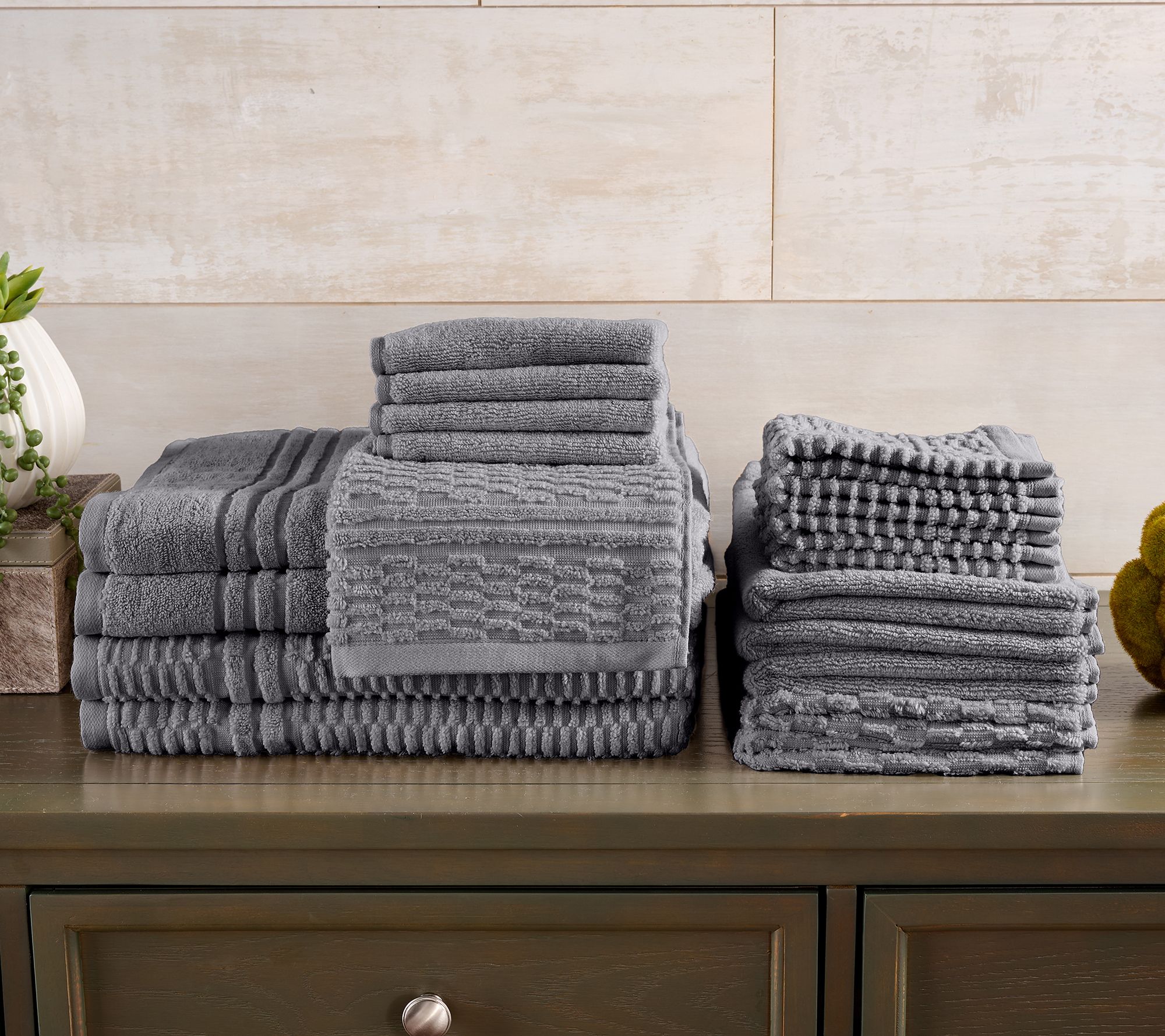 "As Is" Home Reflections 100% Cotton Solid & Texture 18pc Towel Set