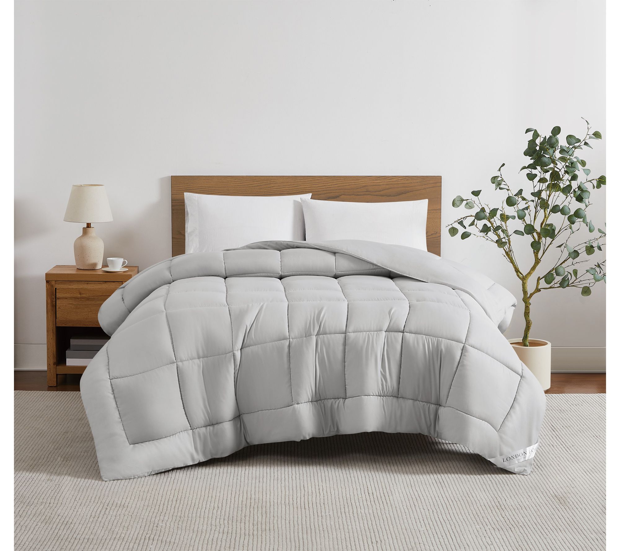 London Fog Ultra Soft Twin Down Alternative Comforter