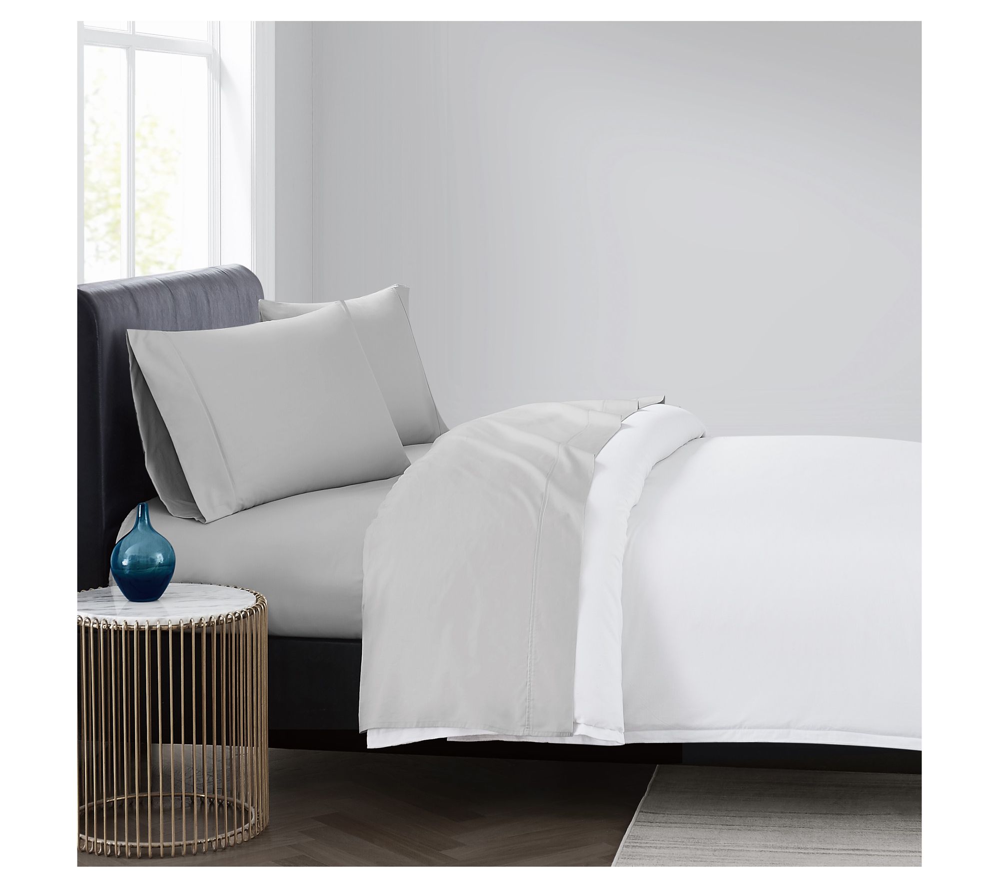 Vince Camuto 400TC Percale King 4 Piece Sheet Set