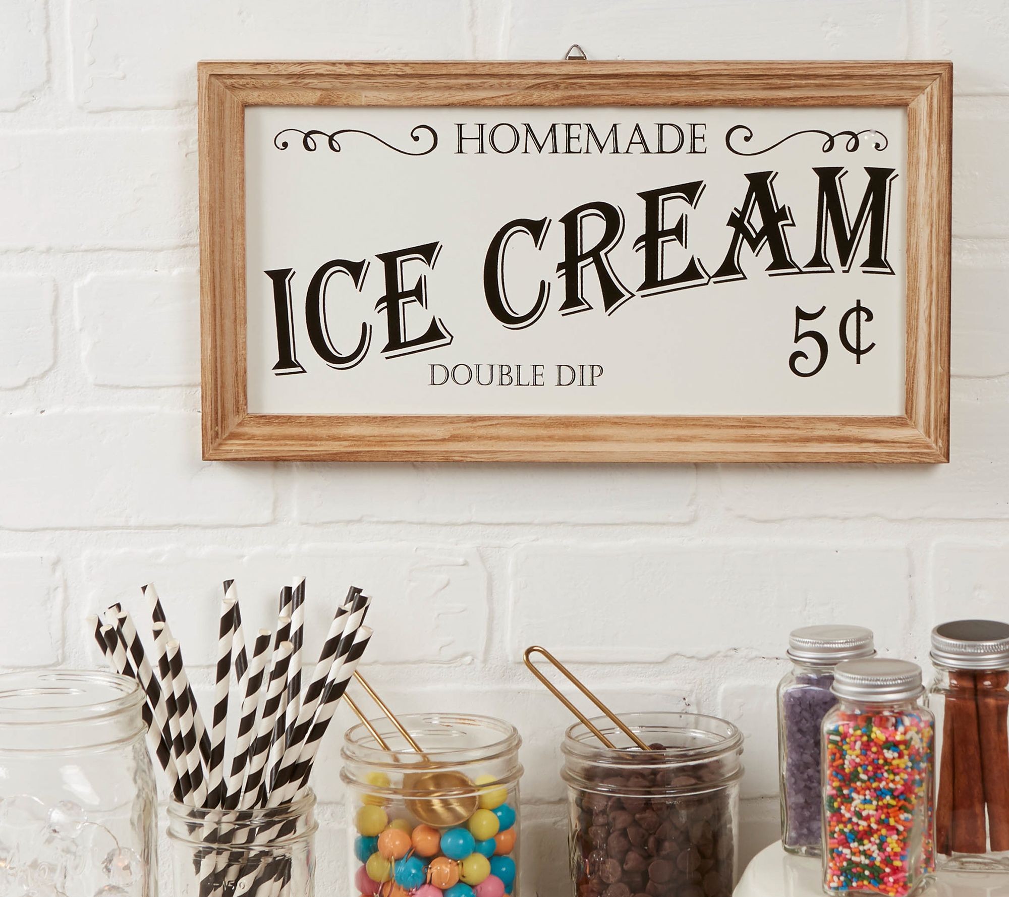 Farmhouse Ice Cream Sign