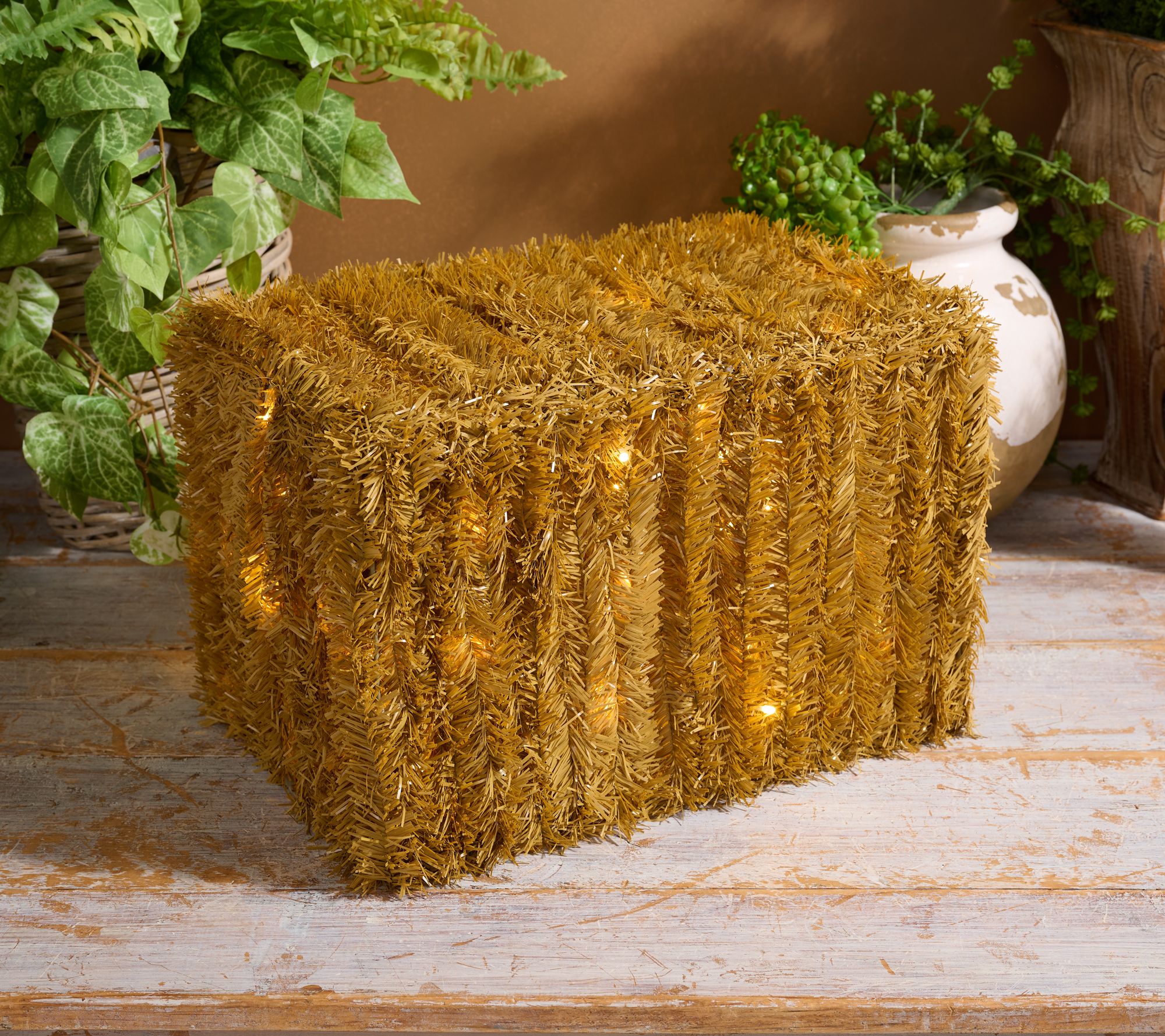 Hay & Harvest In/Outdoor 17.5" Med Illuminated Hay Bale