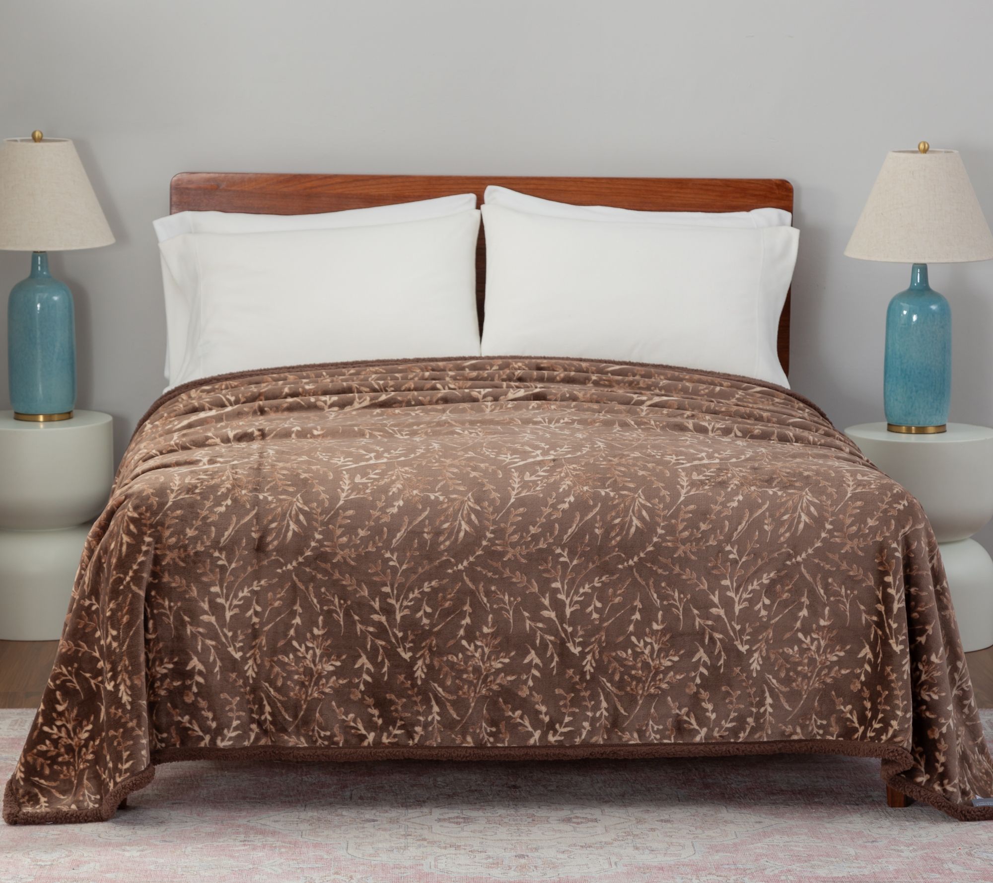 Berkshire Floral Vine Velvetsoft Blanket - Twin
