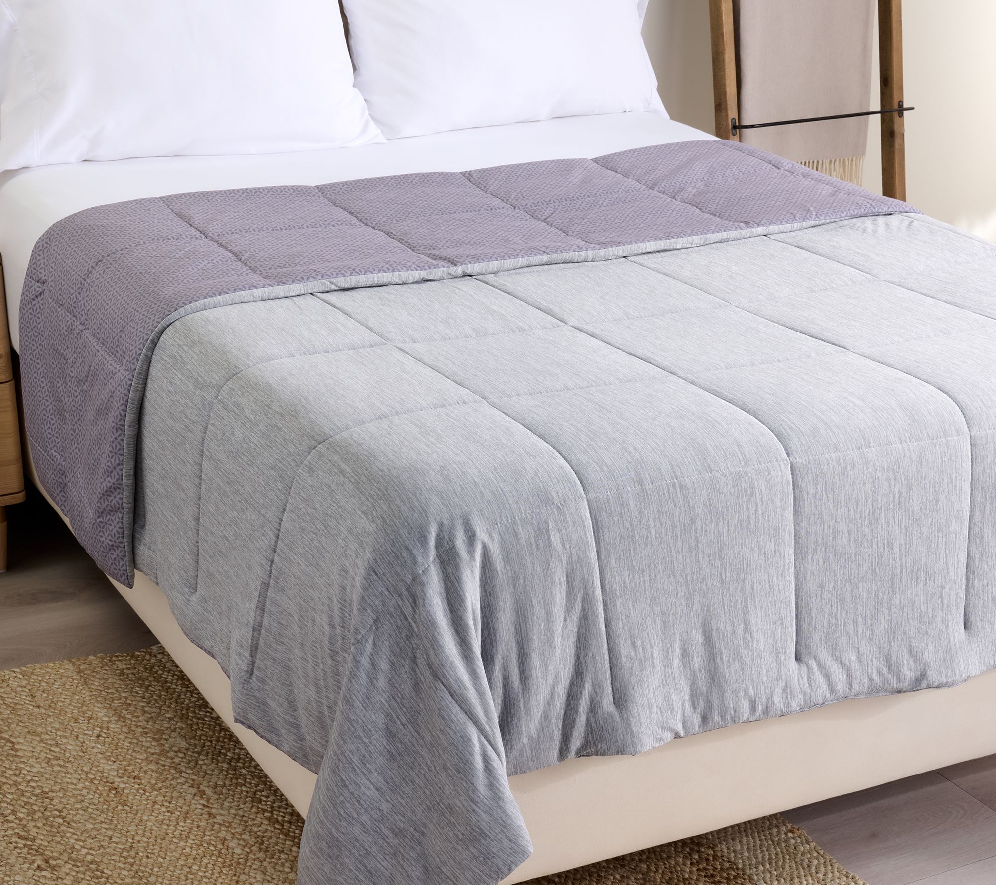 Northern Nights Cooling Blanket- Twin