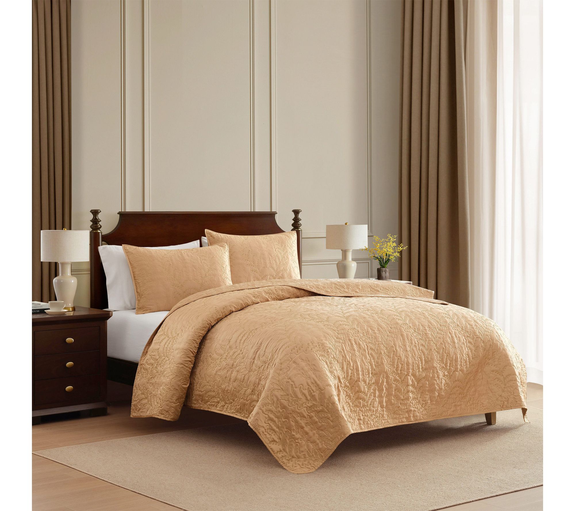 Martha Stewart Fern Embroidery Gold Medal Sateen King Quilt Se
