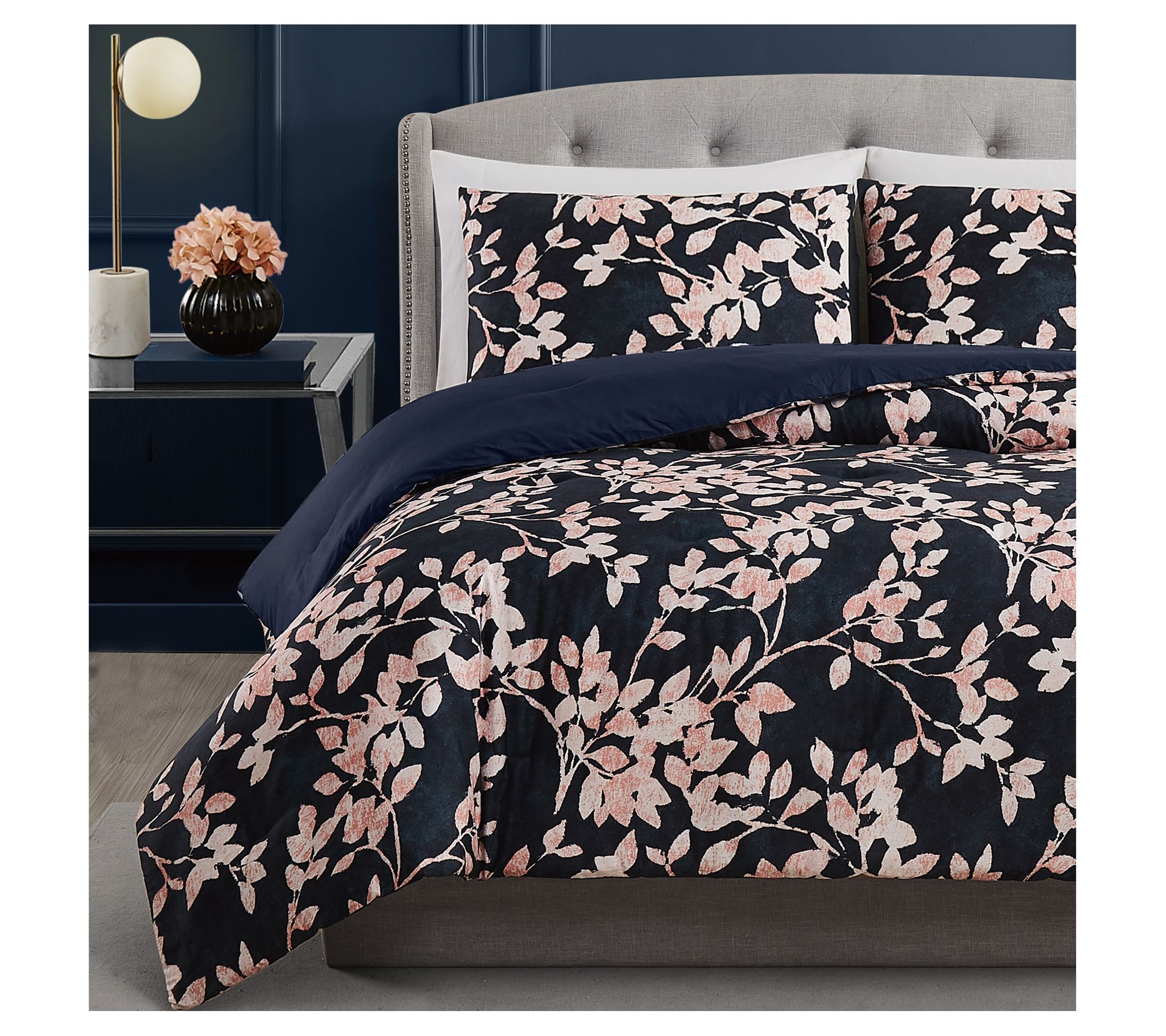 Vince Camuto Amaya Floral 3 Piece King Comforter Set