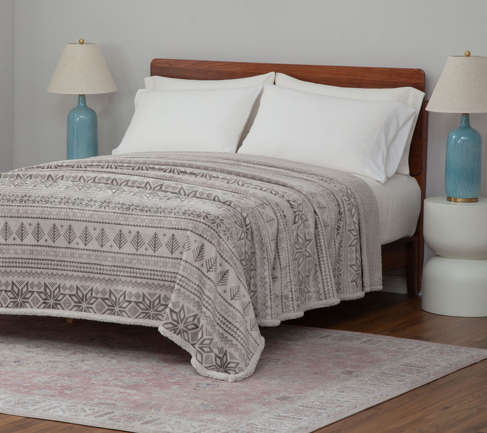 Berkshire Velvetsoft Fair Isle Blanket - Queen