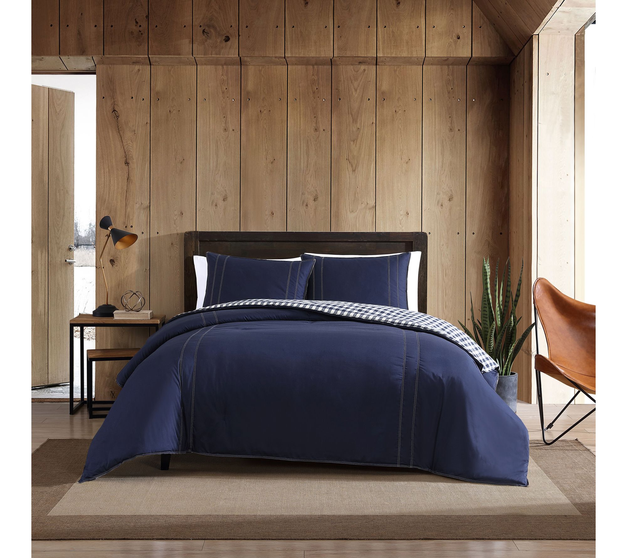 Eddie Bauer Kingston Navy Reversible King Comforter Set