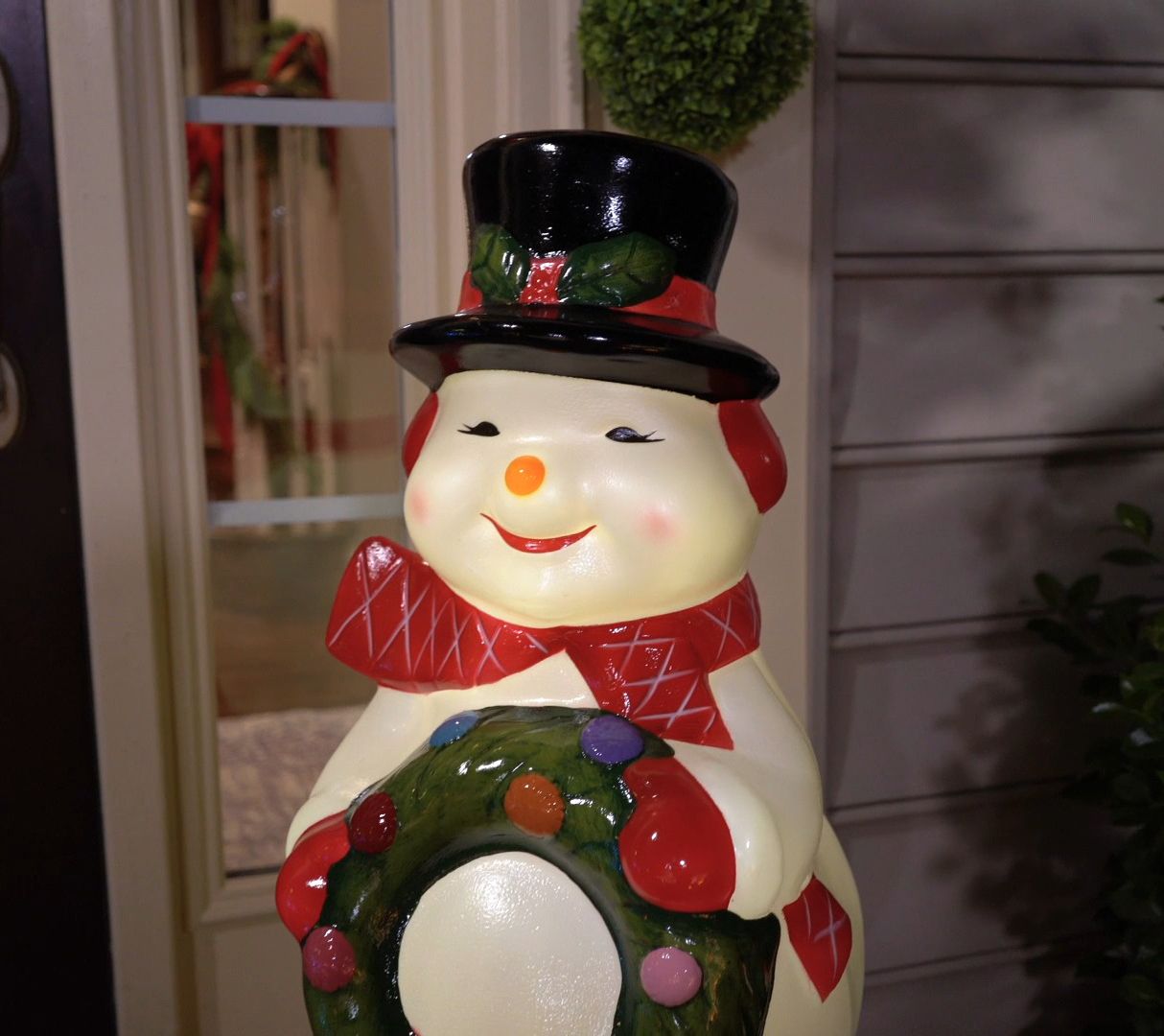 Mr. Christmas 24" Illuminated Indoor/Outdoor Blow Mold Icons