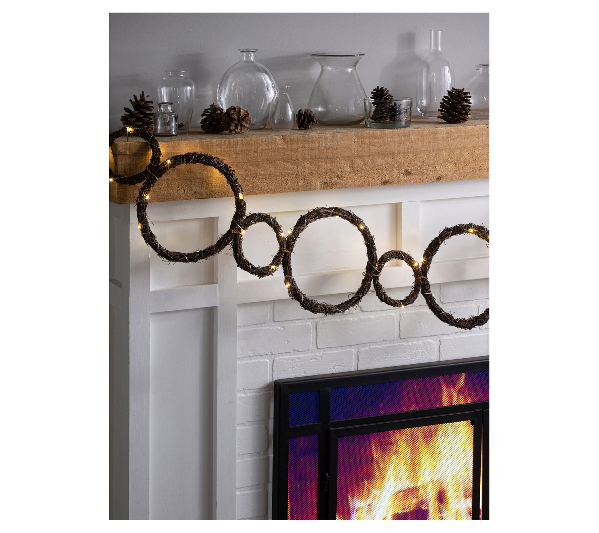 Evergreen Large and Small Circle Grapevine Ligh ted Garland