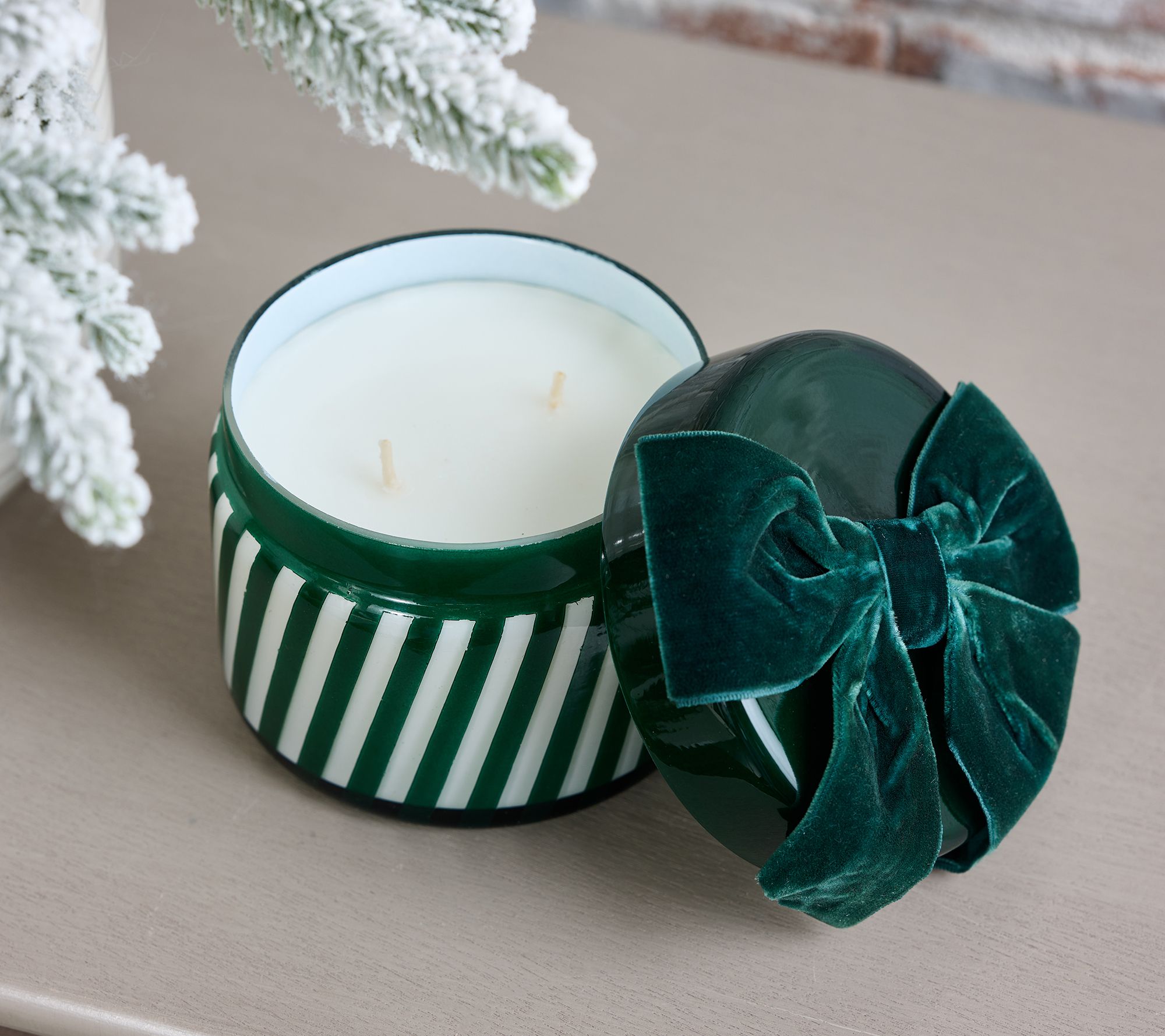 Home Reflections 11oz Striped Present Candle
