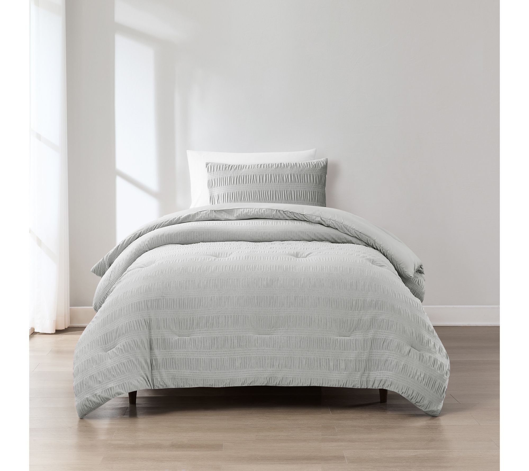 Lush Decor Azalea Ruched Velvet Stripe Comforter Set Twin-XL