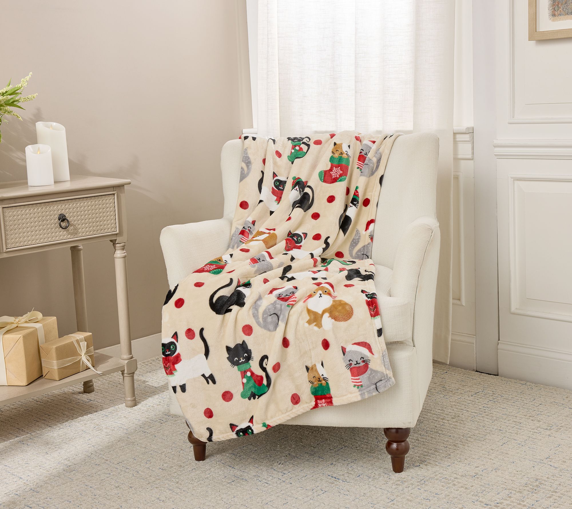 Kringle Express Oversized 60x80 Plush Holiday Throw