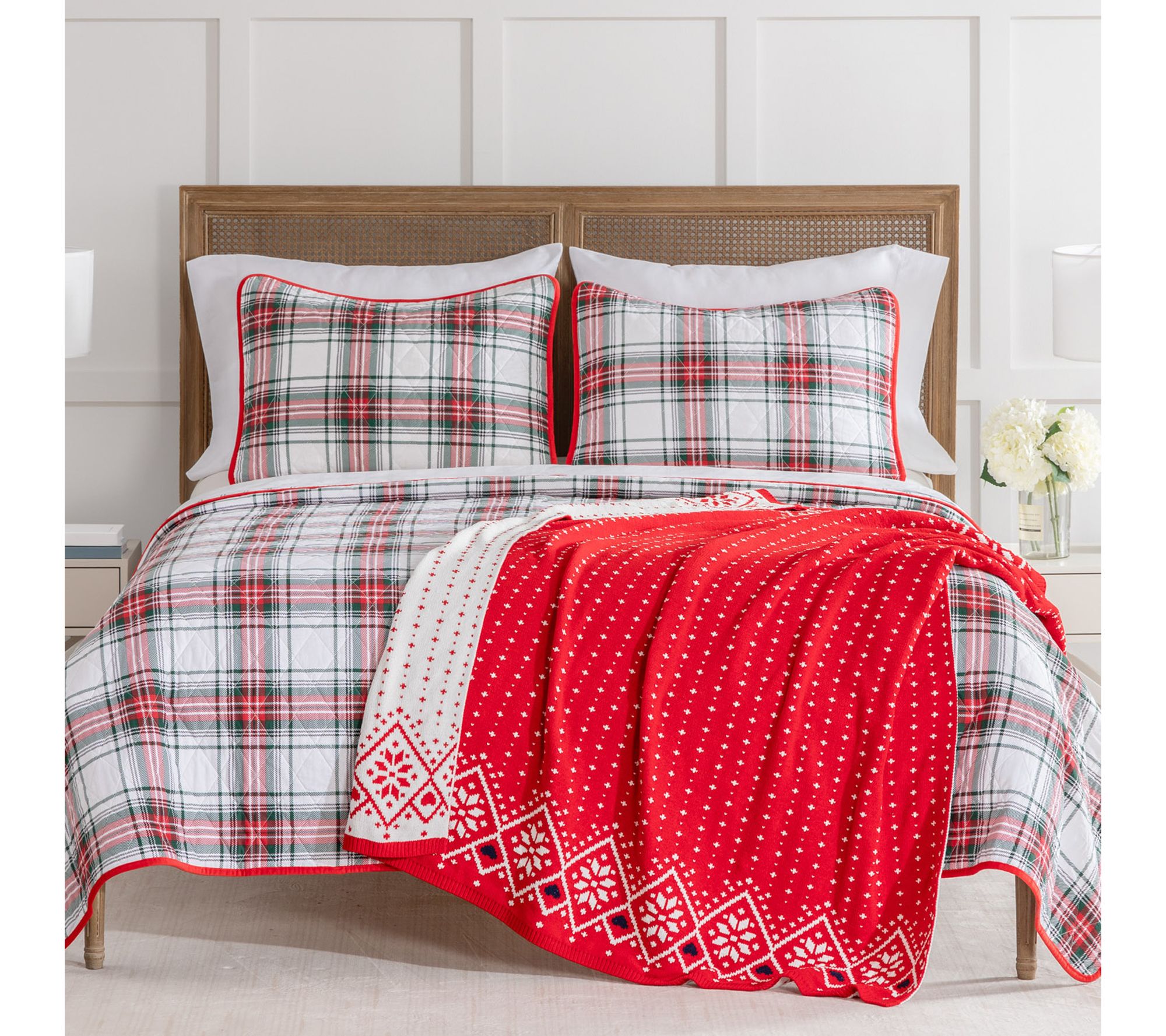 Berkshire Blanket Draper James Quilt in GeorgiaPlaid - King