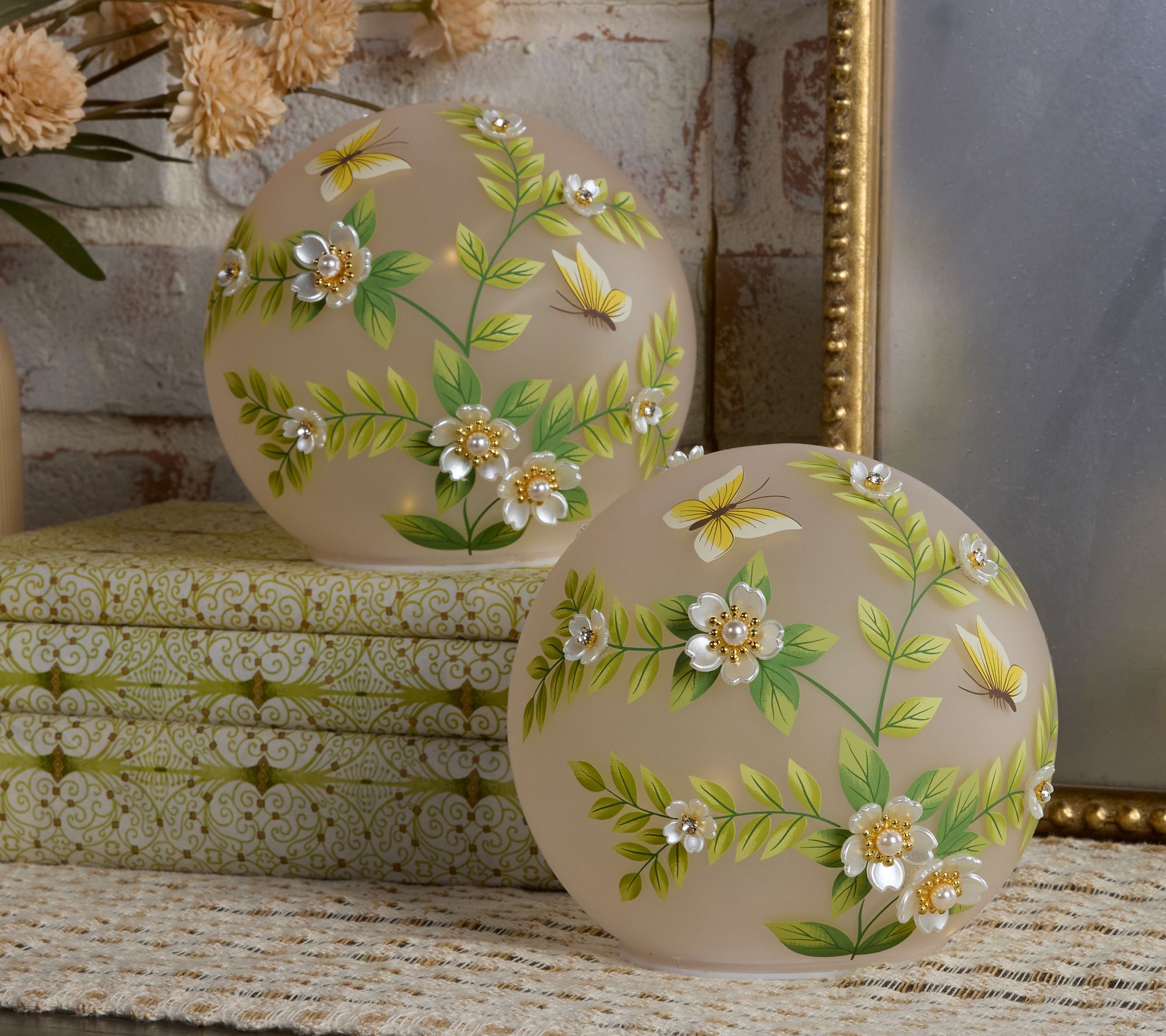 "As Is" Set of 2 6" Illuminated Spheres w/Pearl Flowers