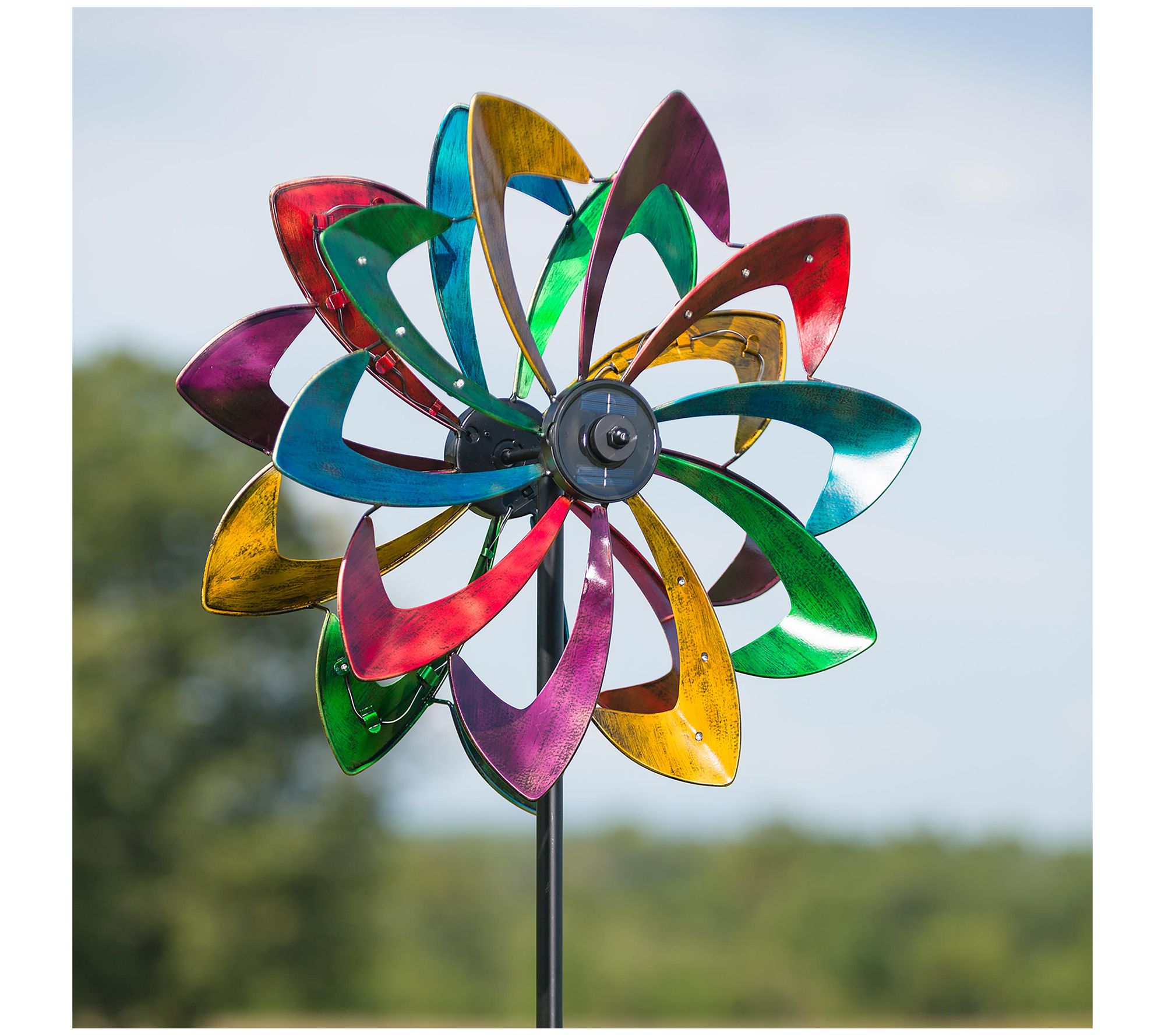 Plow & Hearth Solar LED Flower Wind Spinner