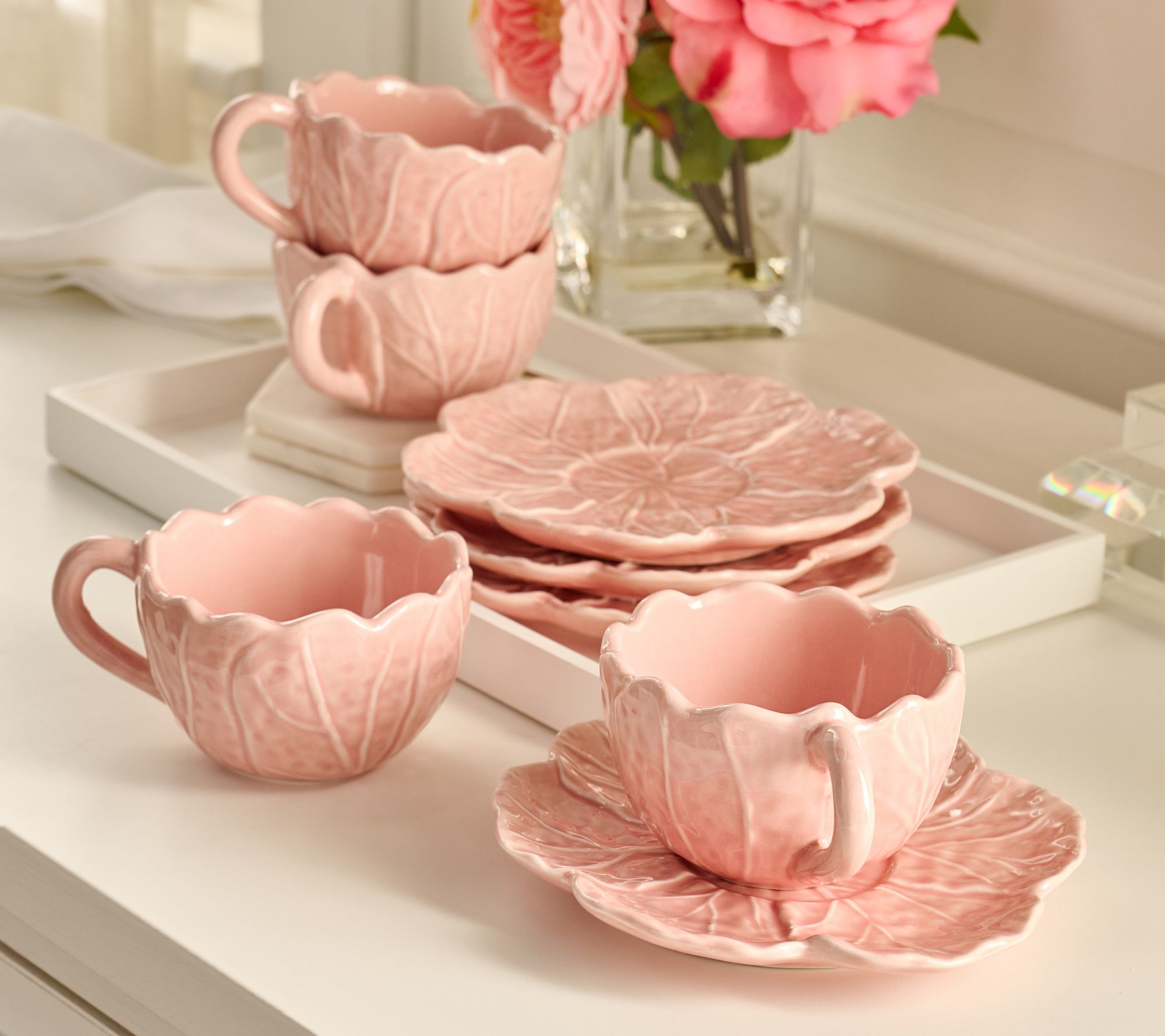 Cozy Cottage by Liz Marie Set of 4 Cabbage Teacups