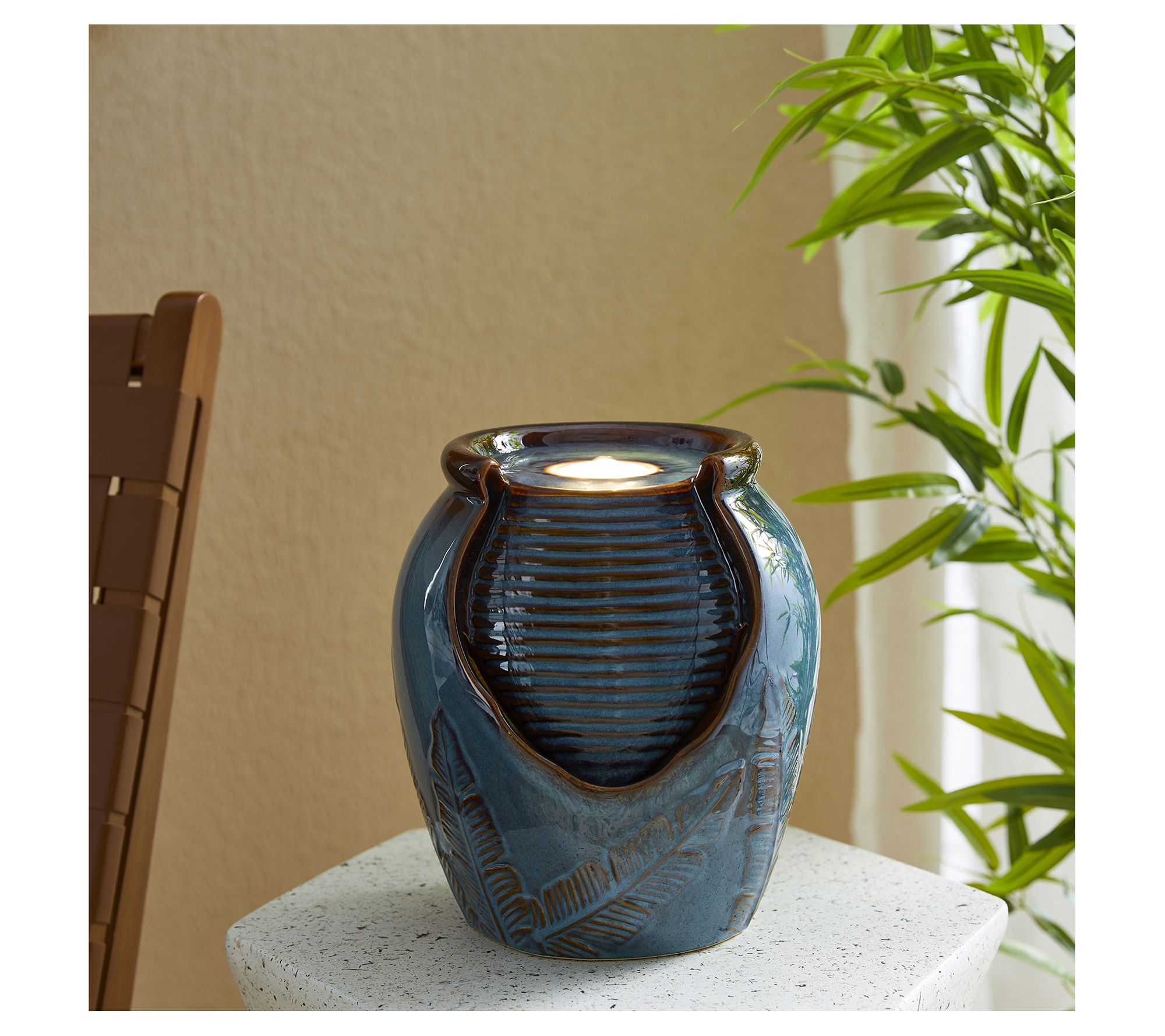 Glitzhome 9" Leaf Textured LED Ceramic Jar Tabletop Fountain