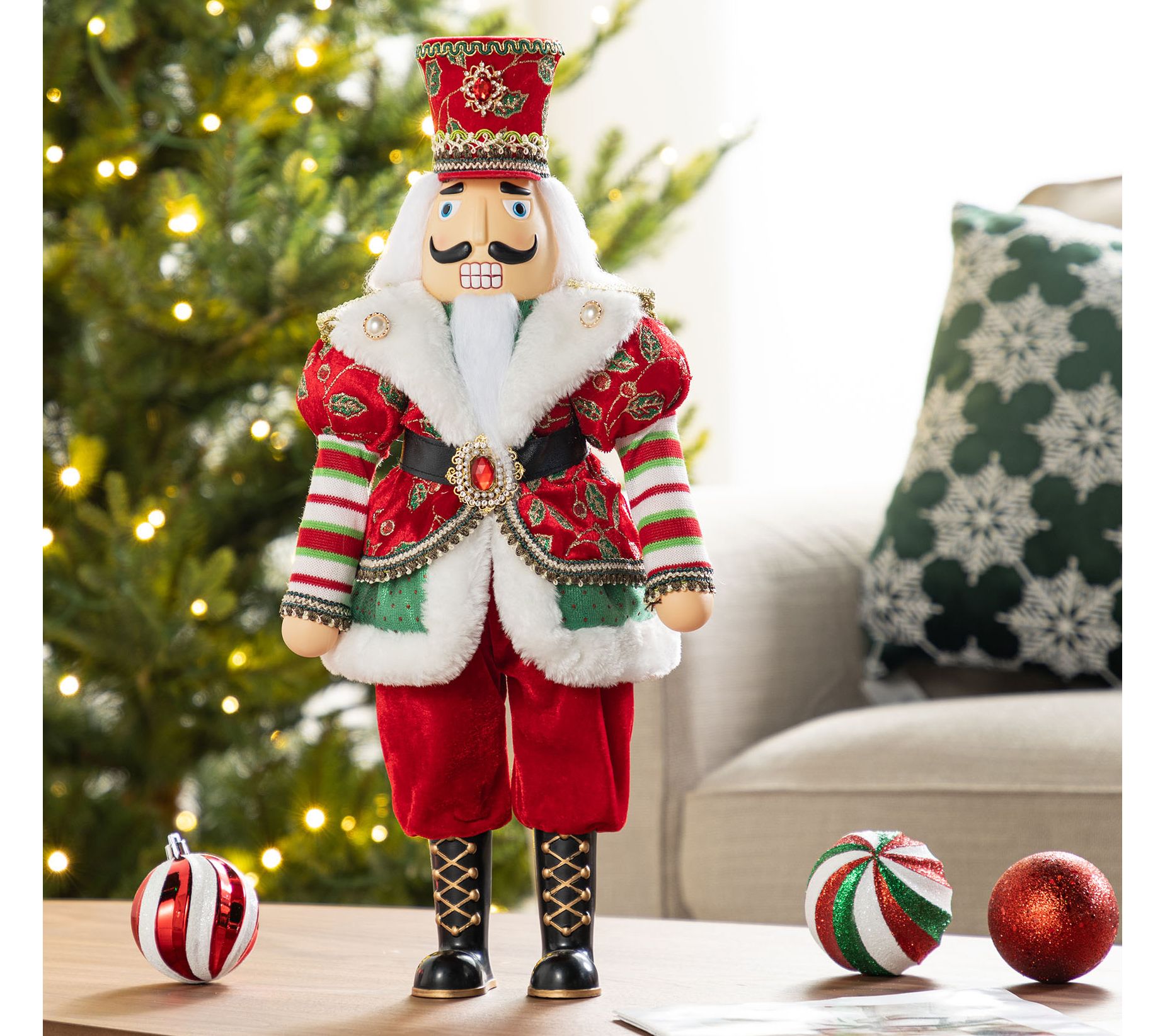 Glitzhome 20"H Faux Fur Christmas Nutcracker Fi gurine