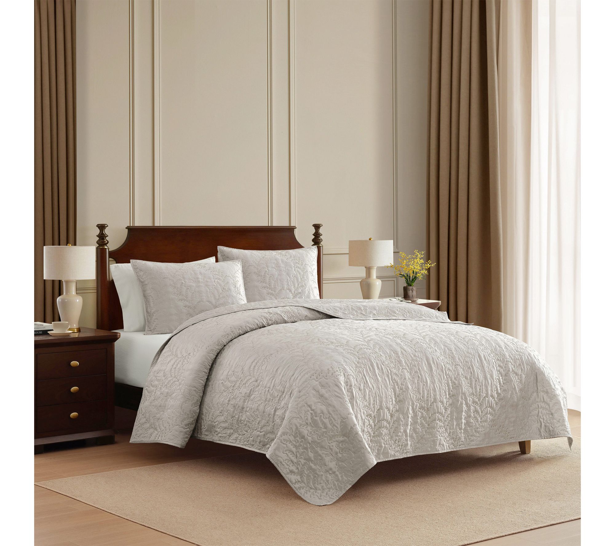 Martha Stewart Fern Embroidery Grey Sateen Ki ng Quilt Set