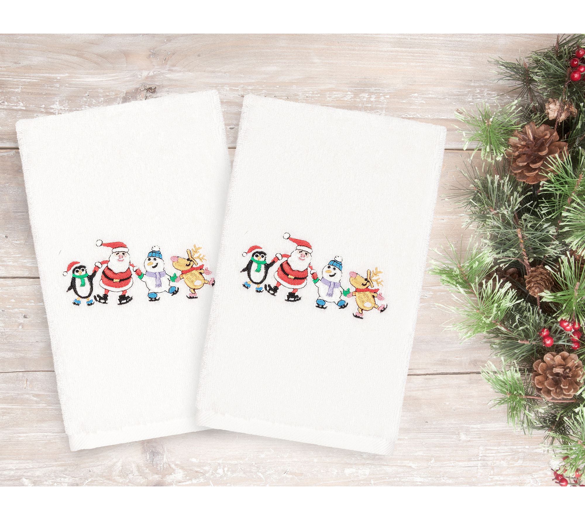 Linum Home Textiles Embroidered Hand Towels with Merry Christmas (Set of 2)