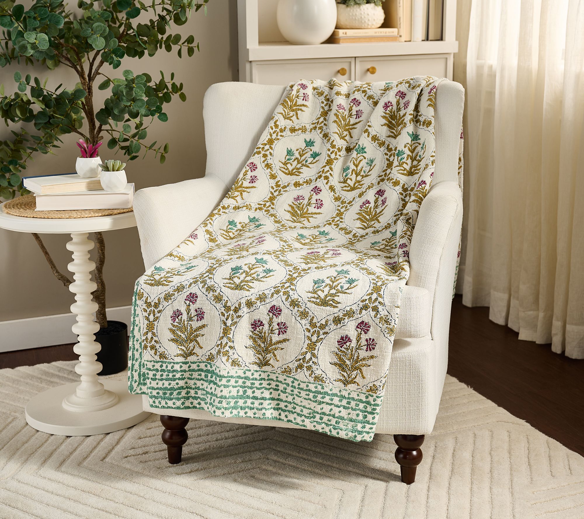 Cozy Cottage by Liz Marie 60" x 70" Spring Floral Throw