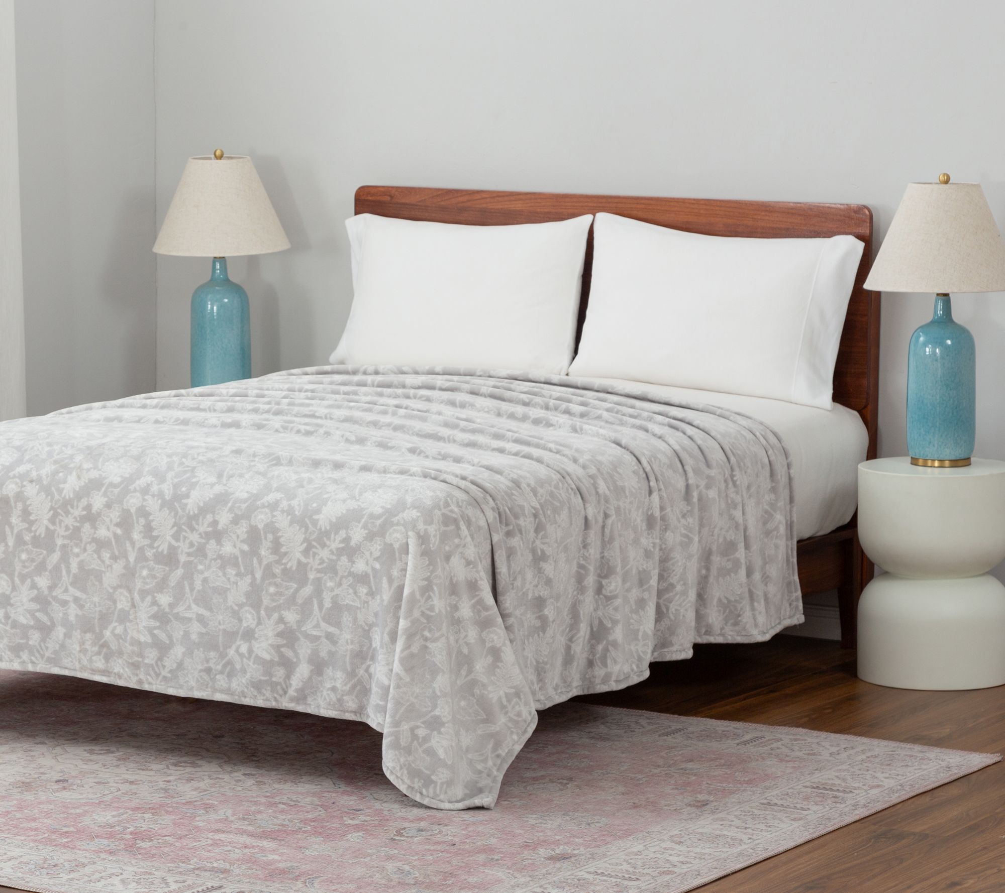 "As Is" Berkshire Farmhouse Fleur Printed Blanket Velvetsoft-King