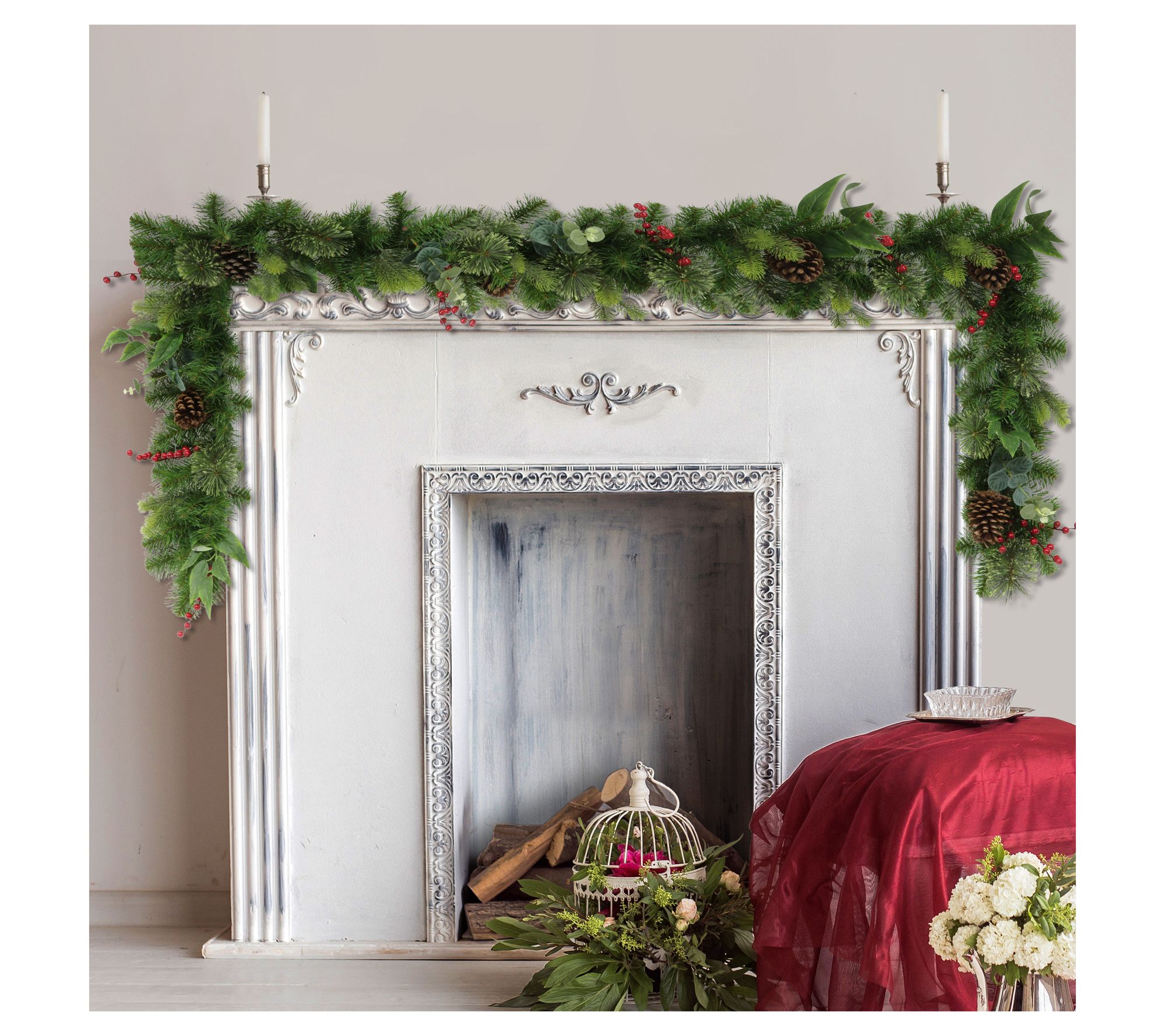 Puleo 9' x 10" Decorated Christmas Garland with180 Tips