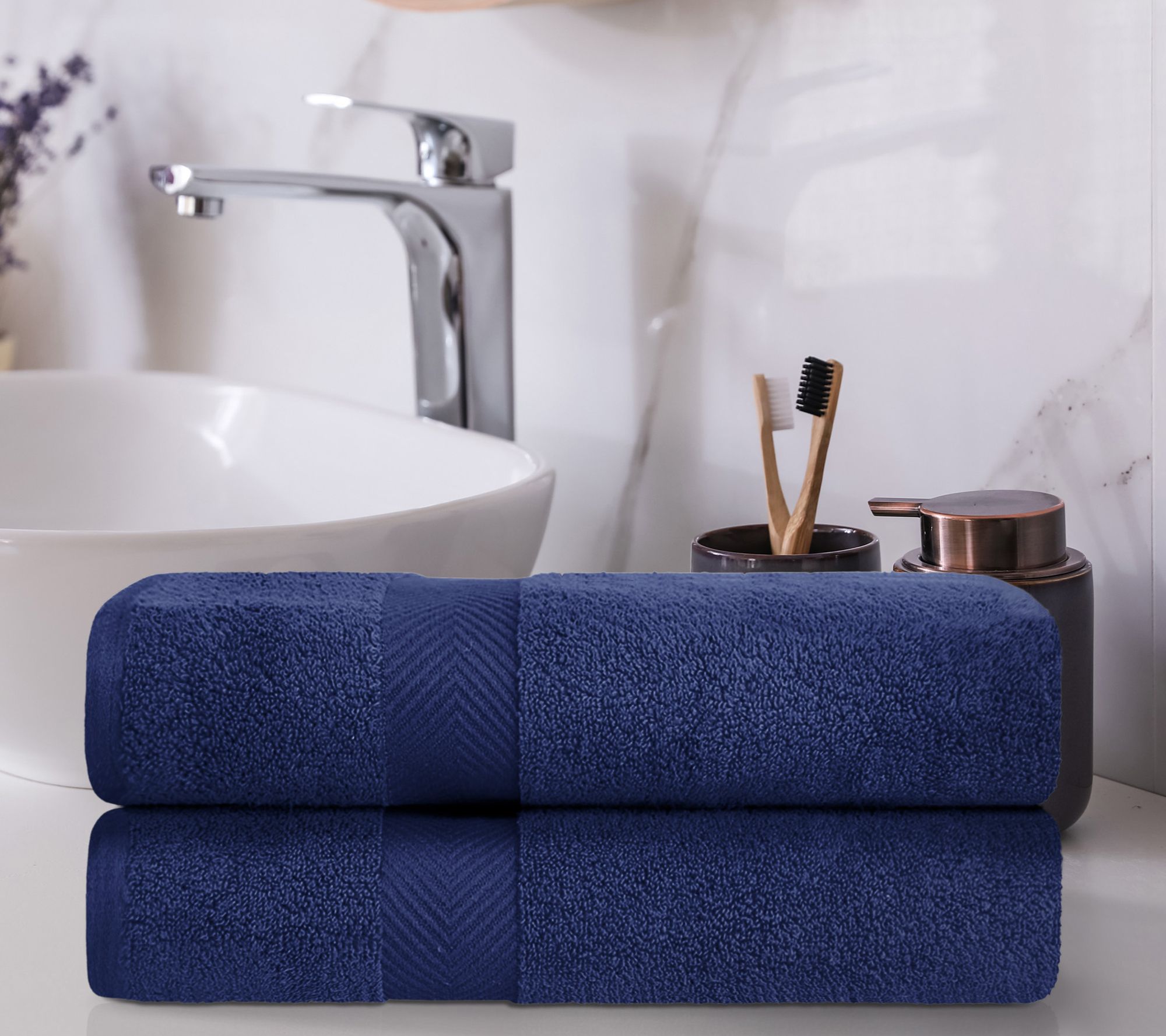 Superior Cotton 2-Piece Ultra Soft Zero-Twist Bath Towel Set