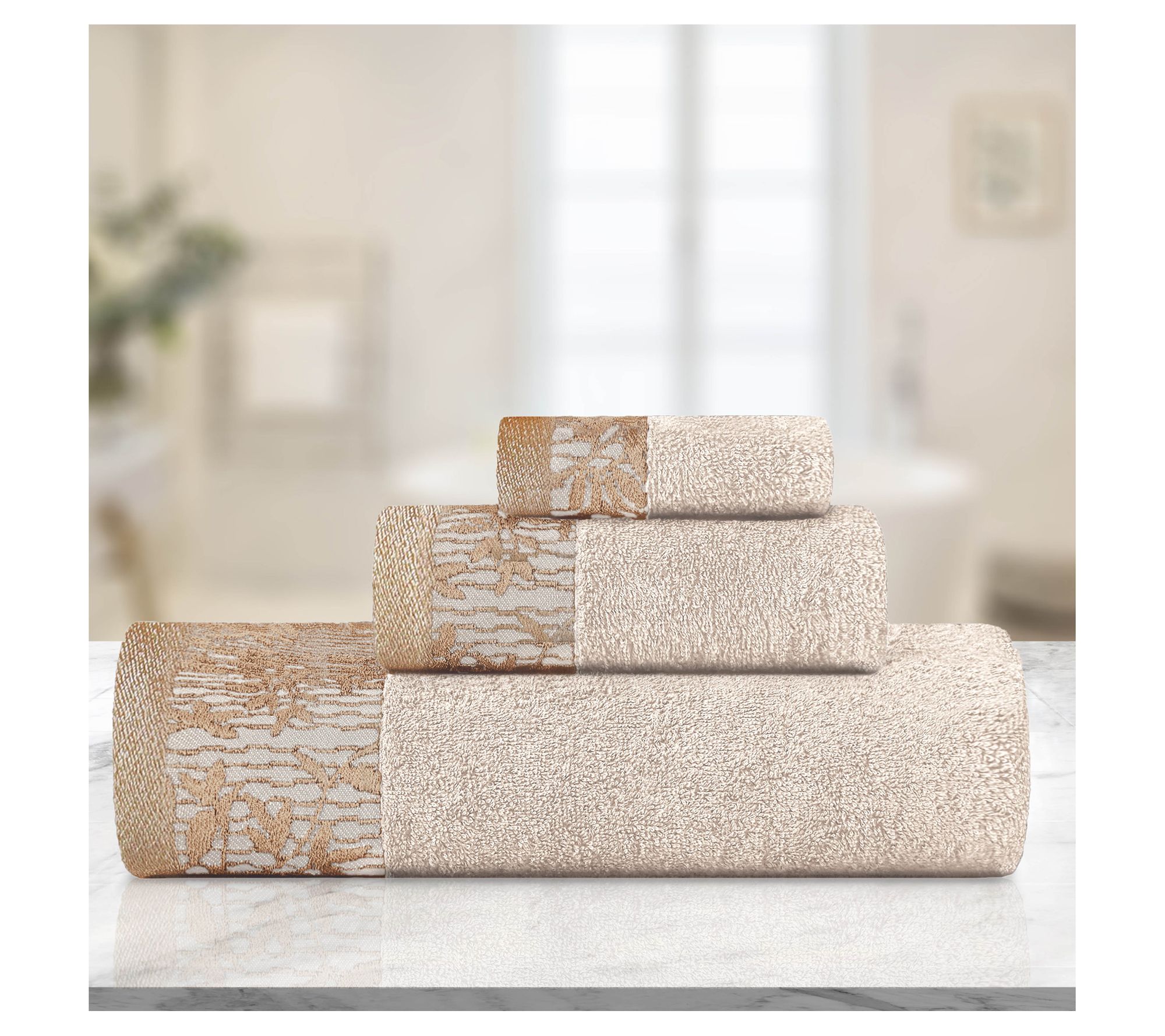 Superior Cotton Embroidered Jacquard Border 3-P iece Towel Set