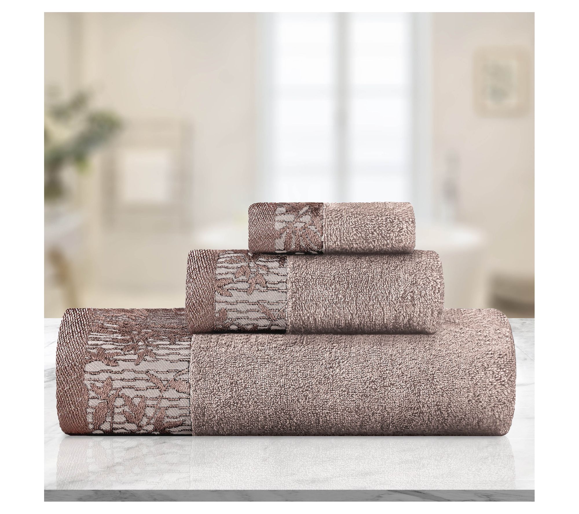 Superior Cotton Embroidered Jacquard Border 3-P iece Towel Set