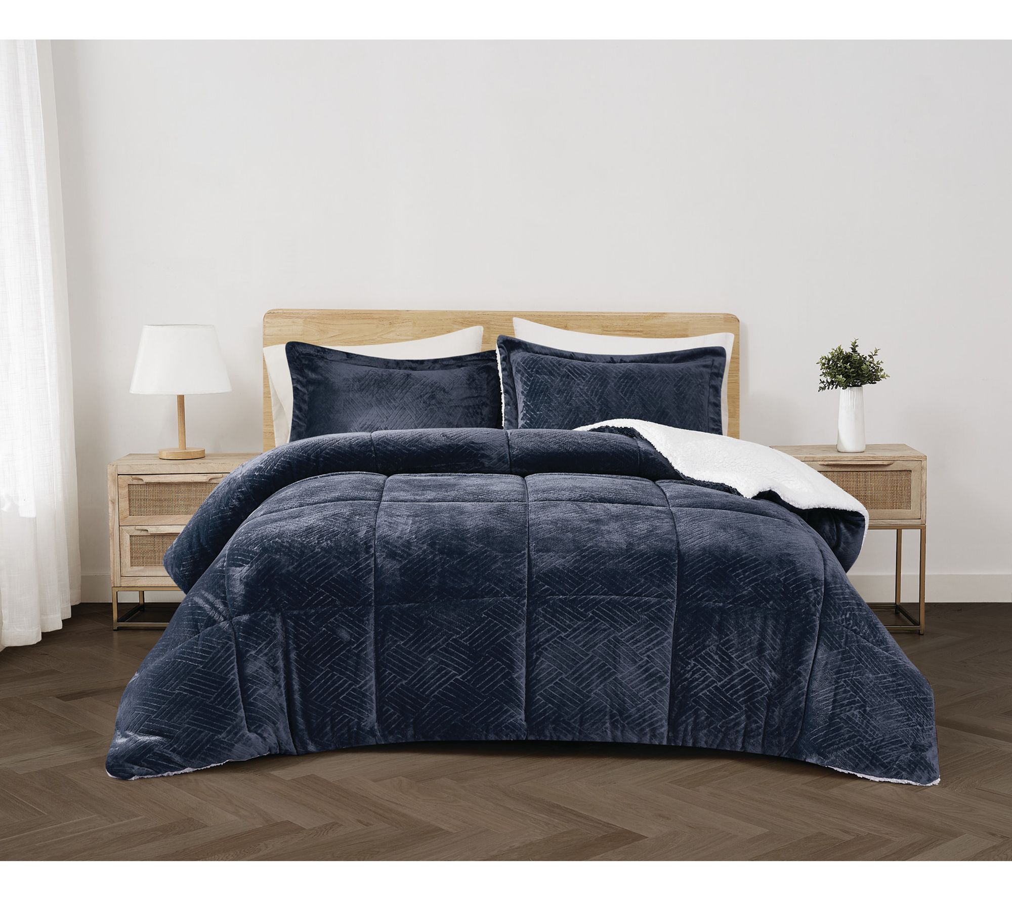 Cannon Carved Faux Fur Twin/Twin XL 2-Piece Comforter Set