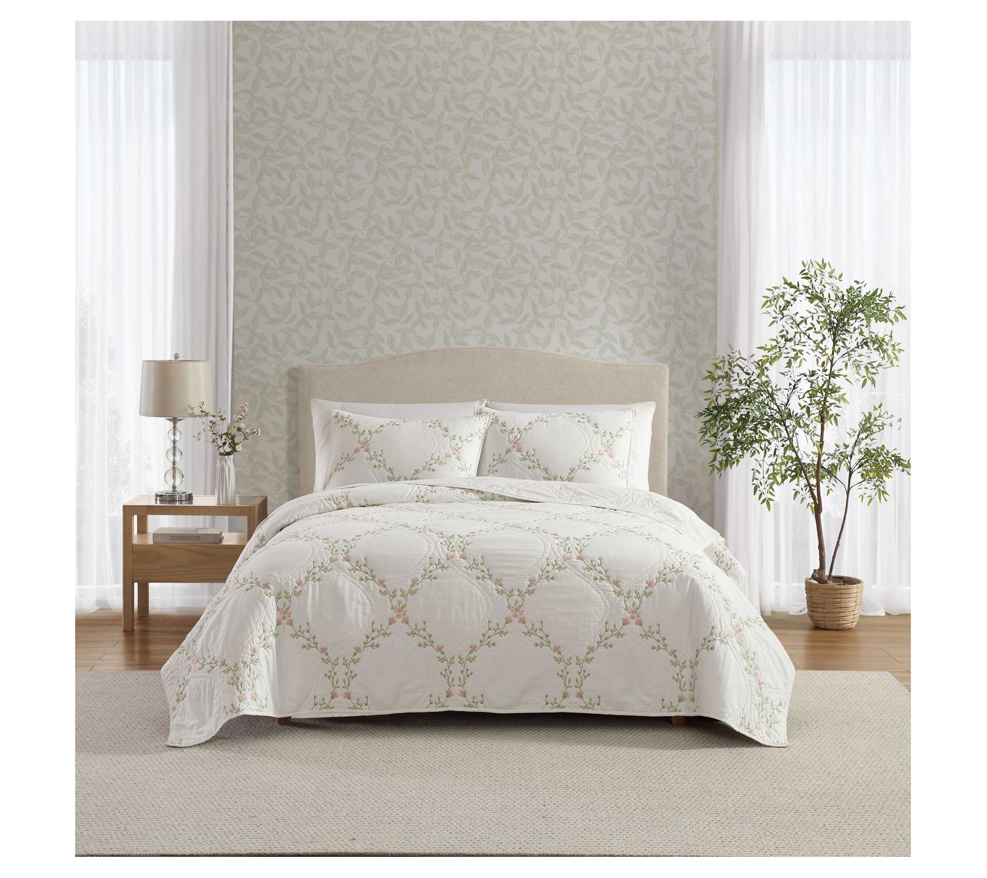 Laura Ashley Floral Embroidery Pink Full/QueenQuilt Sham Set