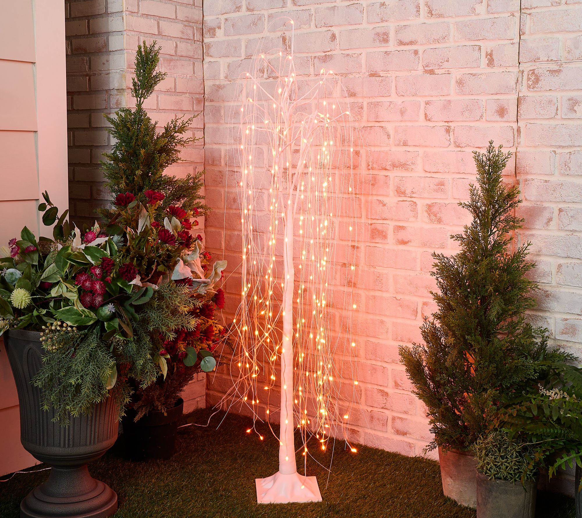 "As Is" Bethlehem Lights 4' In/OutdoorColor Flip WillowTree