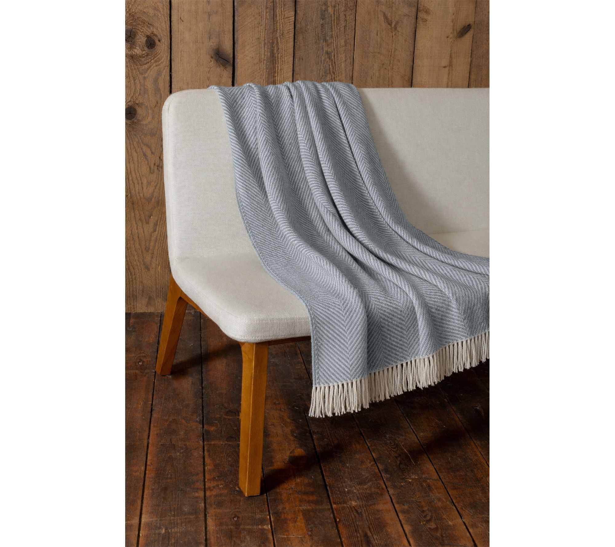  Alicia Adams XL 70x50 Chevron Alpaca Blanket with Fringe