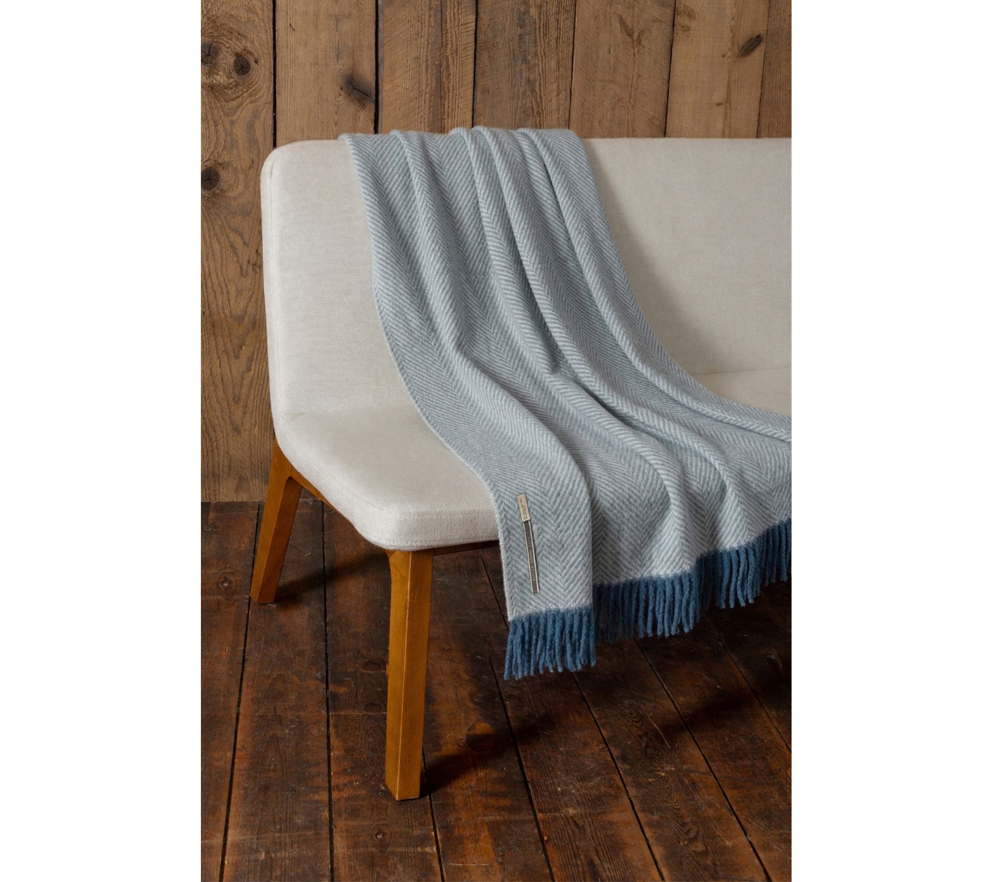 Alicia Adams XL 70x50 Chevron Alpaca Blanket with Fringe