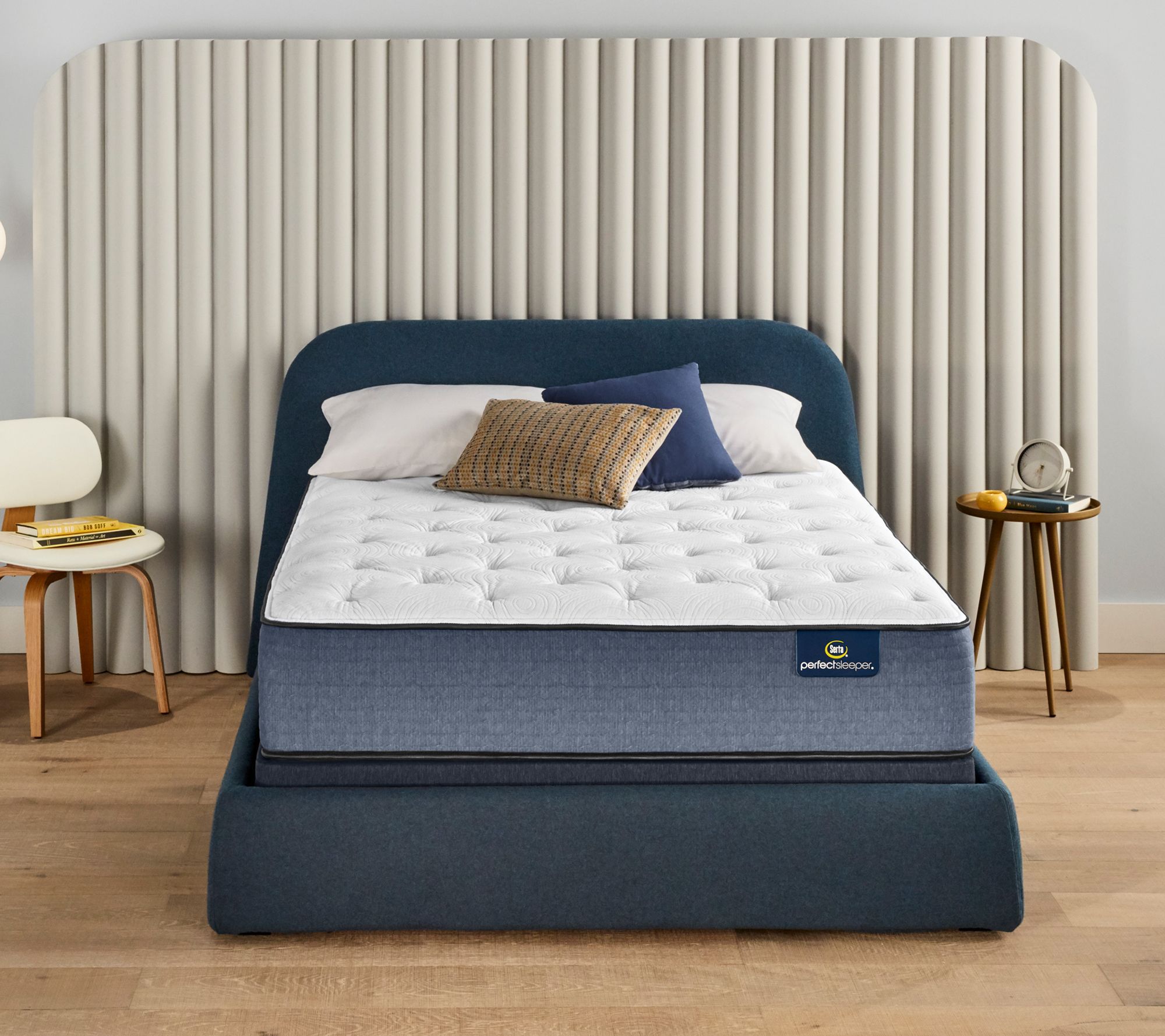 Serta Perfect Sleeper Cobalt Coast 13" Plush Tw in Mattress