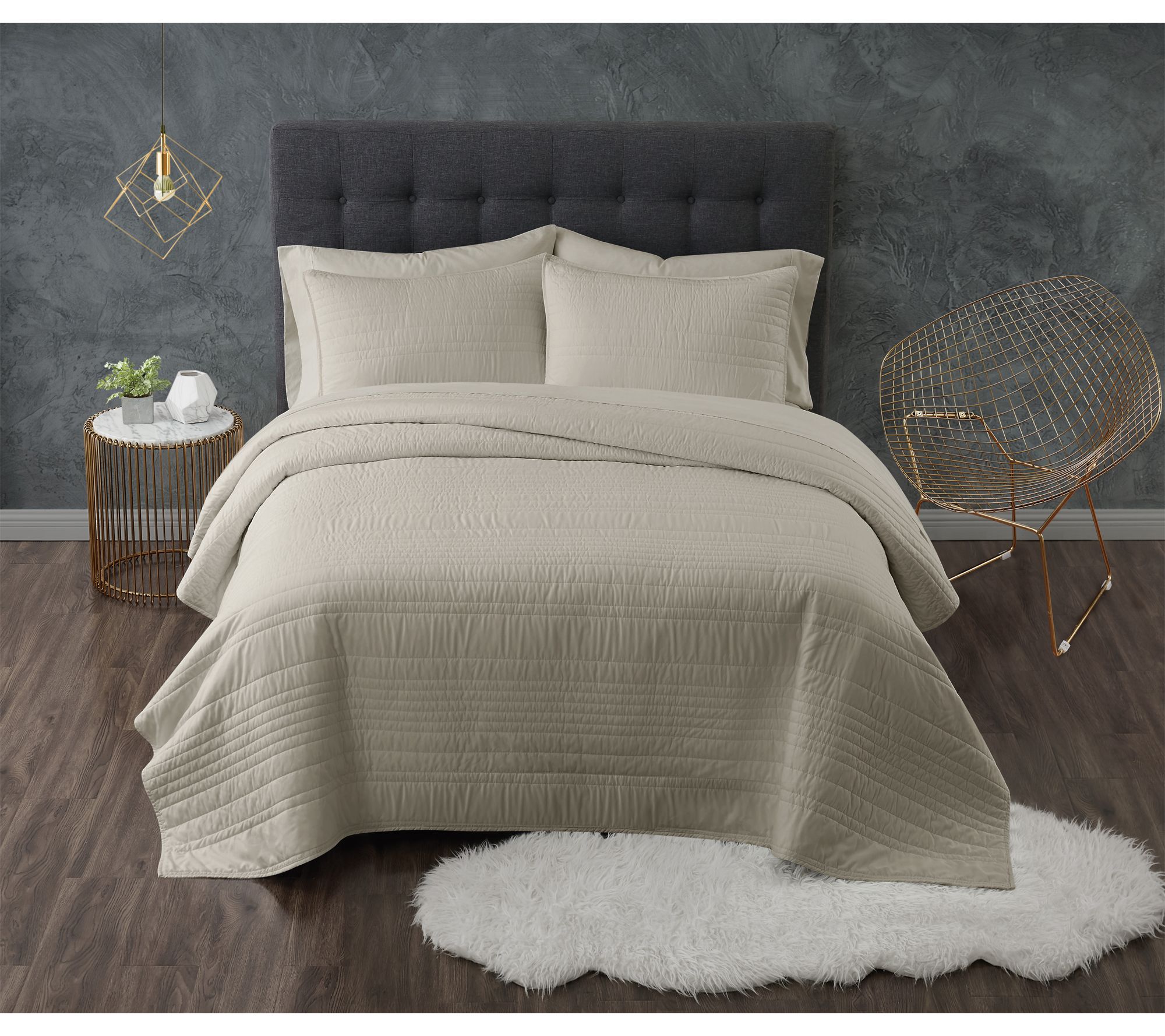 Truly Calm Antimicrobial Twin XL Quilt Set
