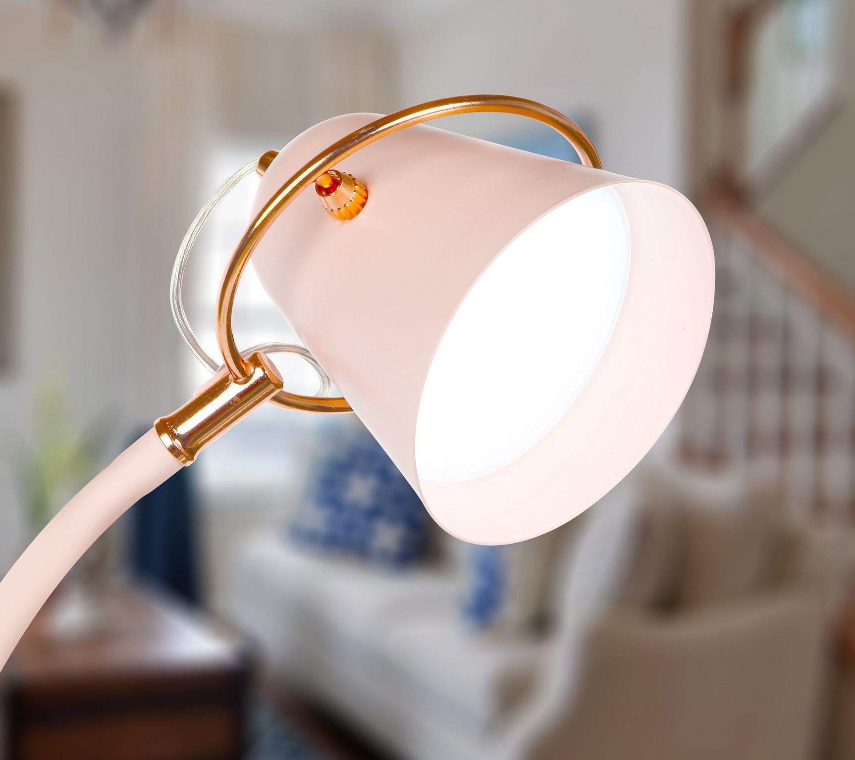 Through The Keyhole: Magnifying Daylight Lamps