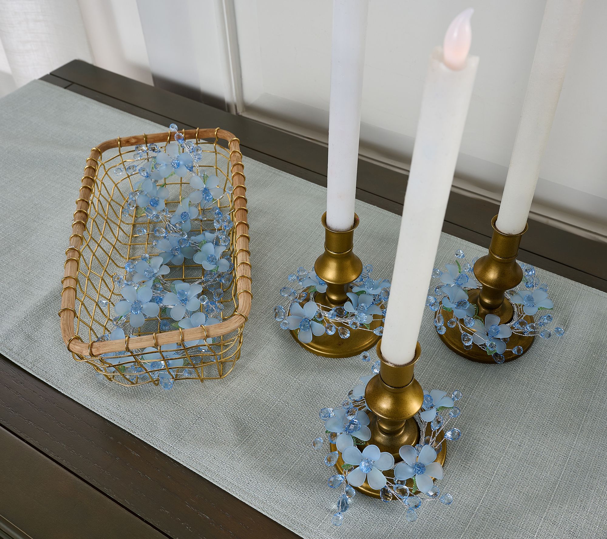 Set of 6 Frosted Flower & Faceted Bead Napkin Rings by Valerie