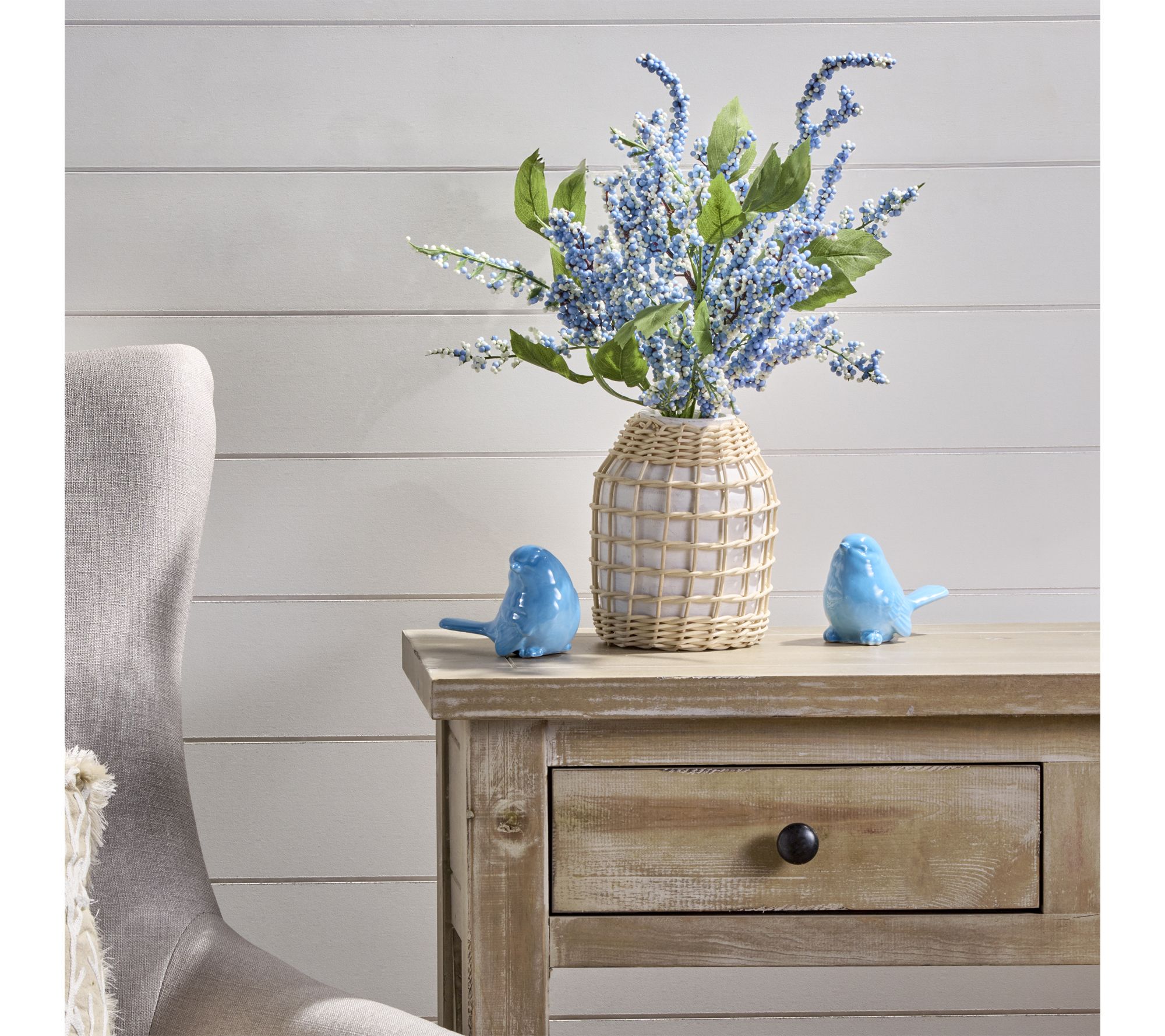 22" Blue Sky Berry Bundle By Valerie