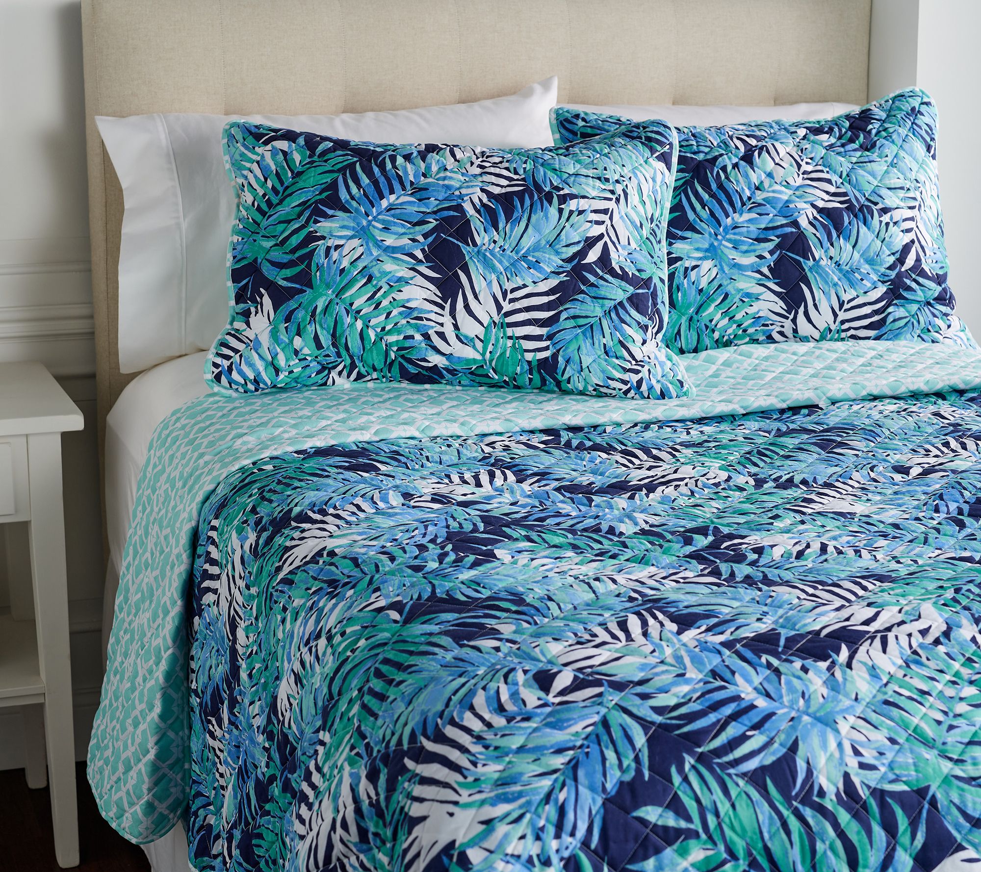 Home Reflections Tropical Collection Quilt Set - TW - QVC.com