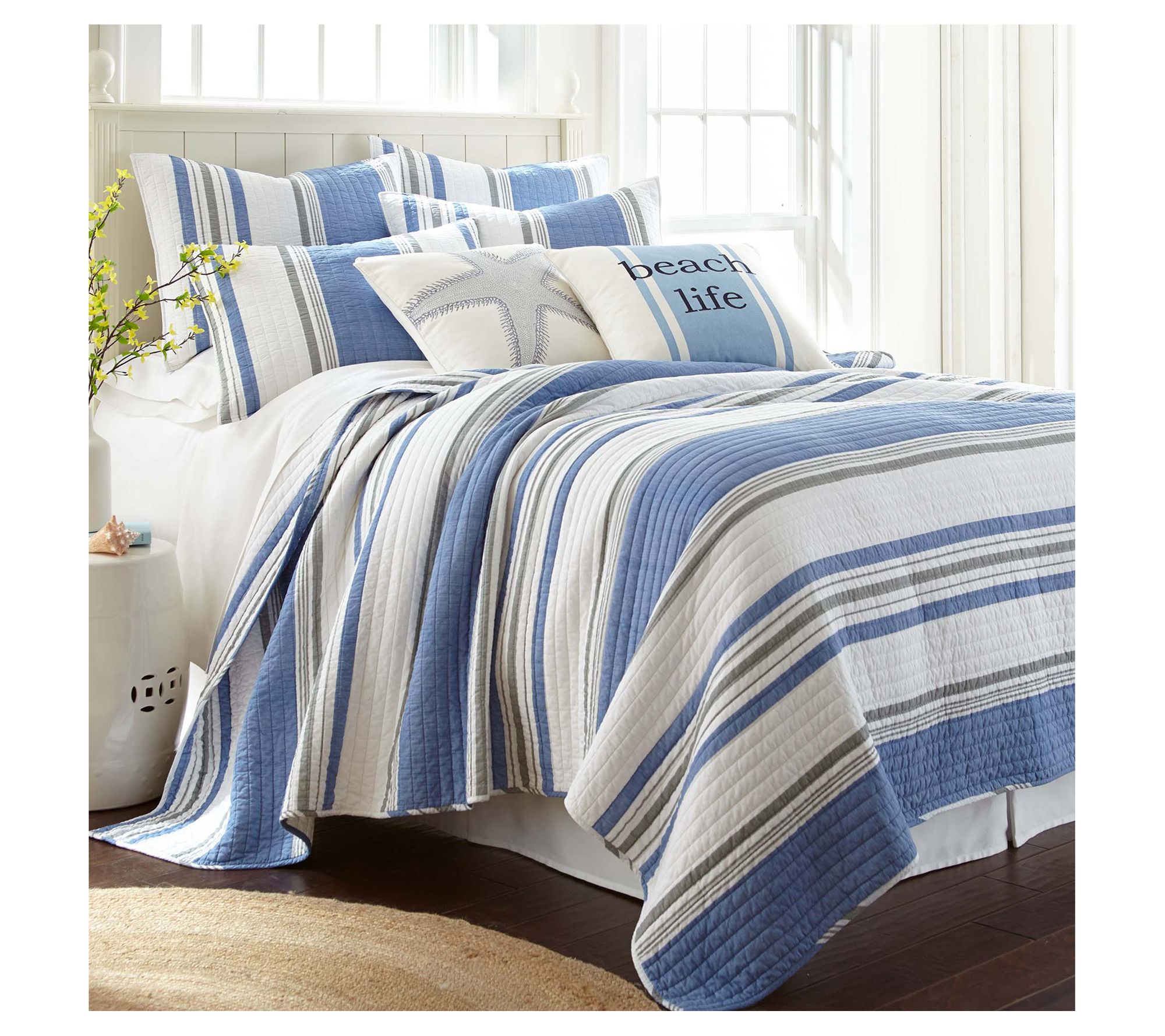Levtex Home St Bart 3-Piece Stripe King/Cal King Quilt Set