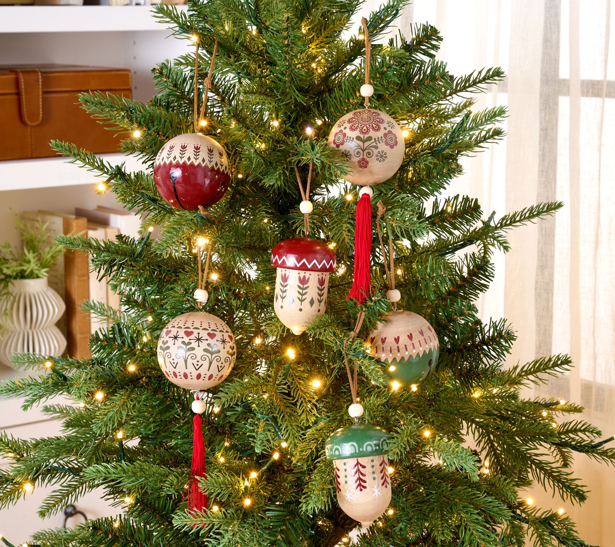  Home Reflections S/6 Patterned Wooden Ornaments