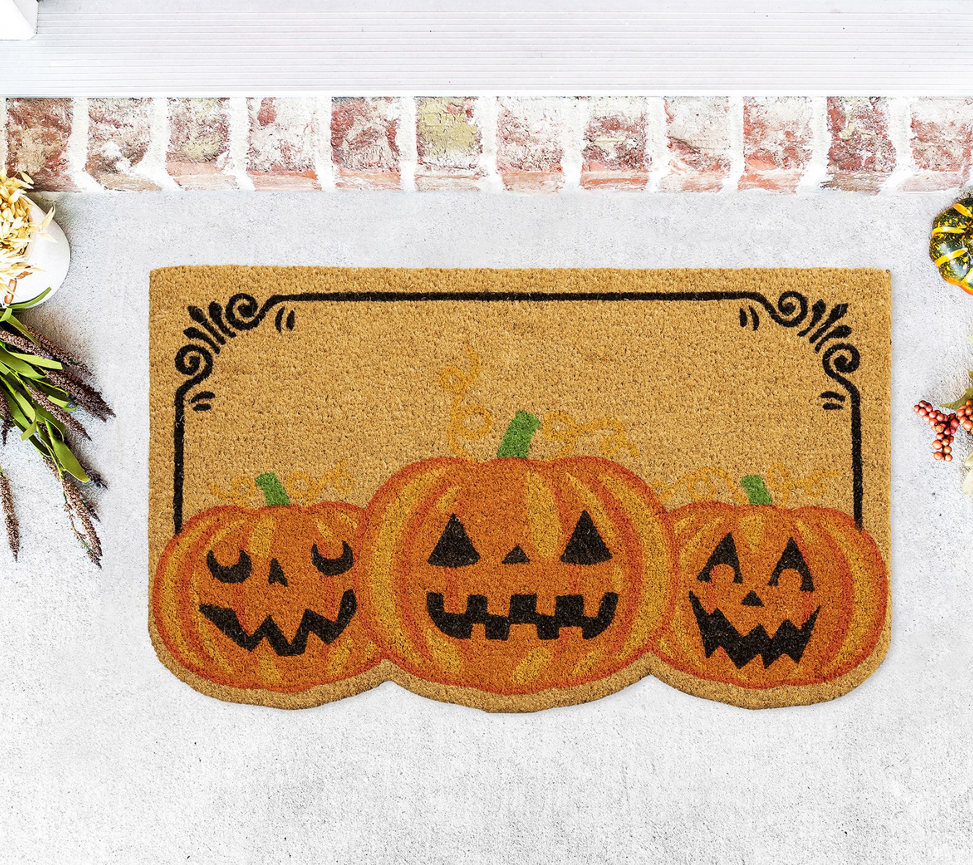 VCNY Home Multicolor Three Pumpkins Halloween Coir Doormat