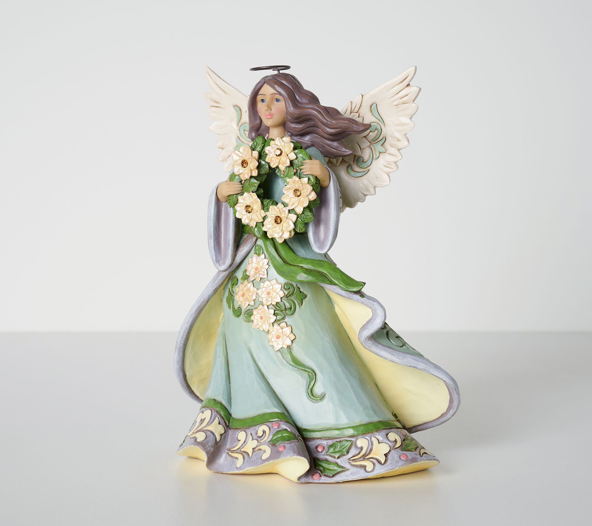 Jim Shore Heartwood Creek 8.5" Angel with Wreath Figurine