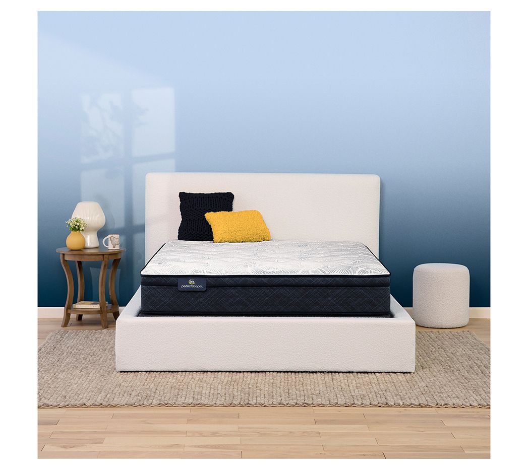 Serta Adoring Night 11" Plush ET Mattress Set -Queen