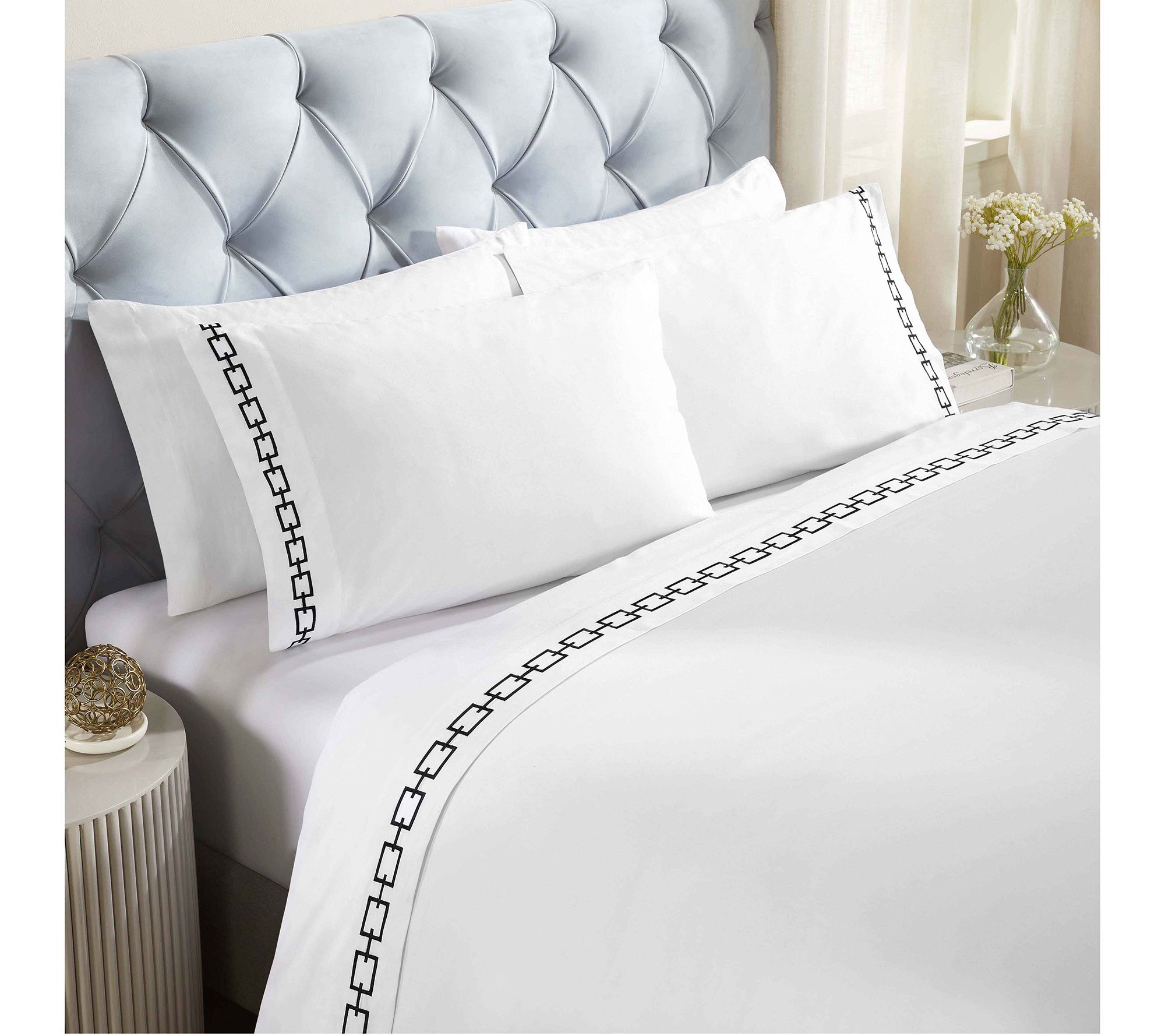 Superior Chain Links Cotton Embroidered Bed Sheet Set-Queen