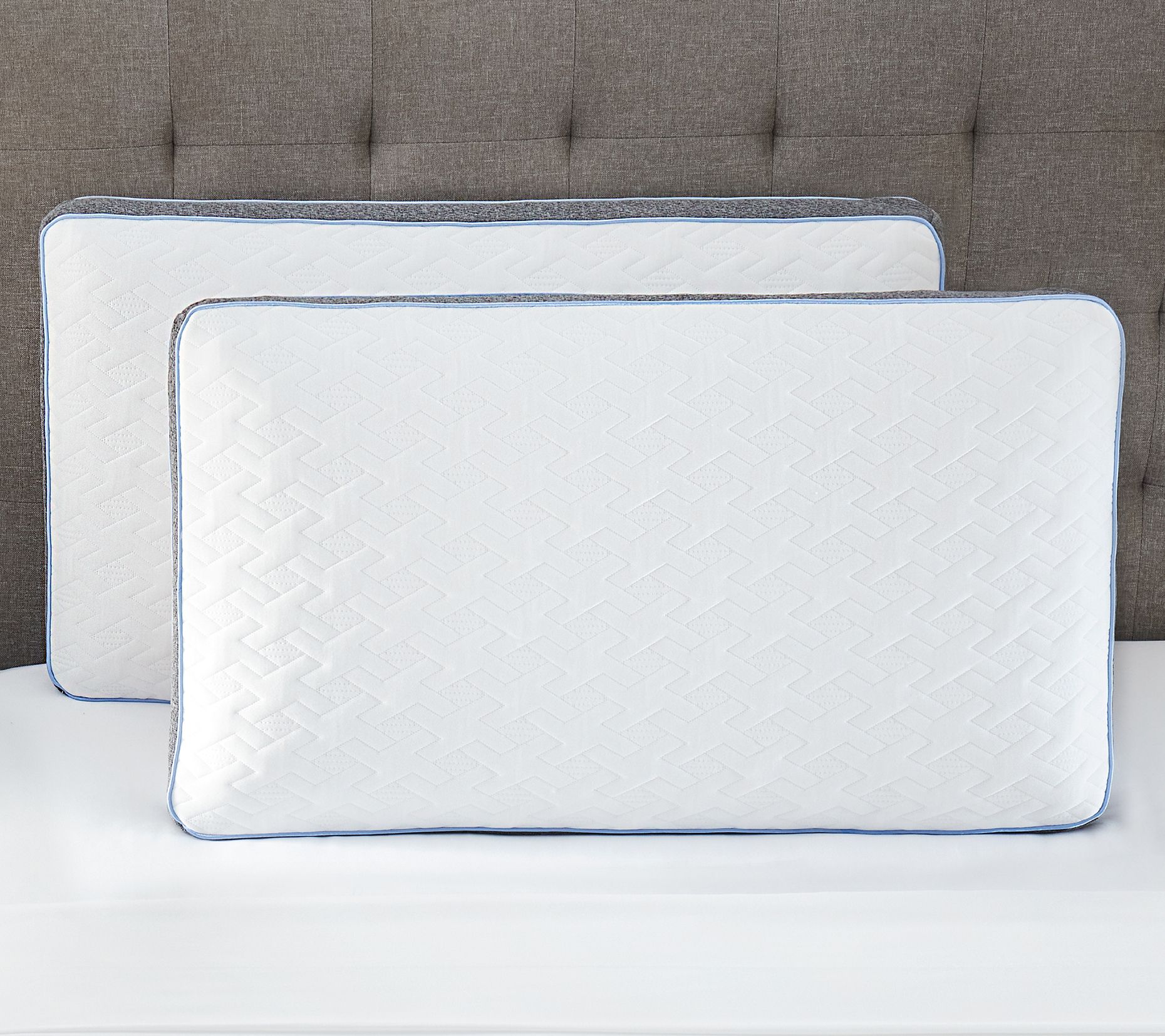 Bodipedic Gusseted Memory Foam Queen Bed PillowSet of 2