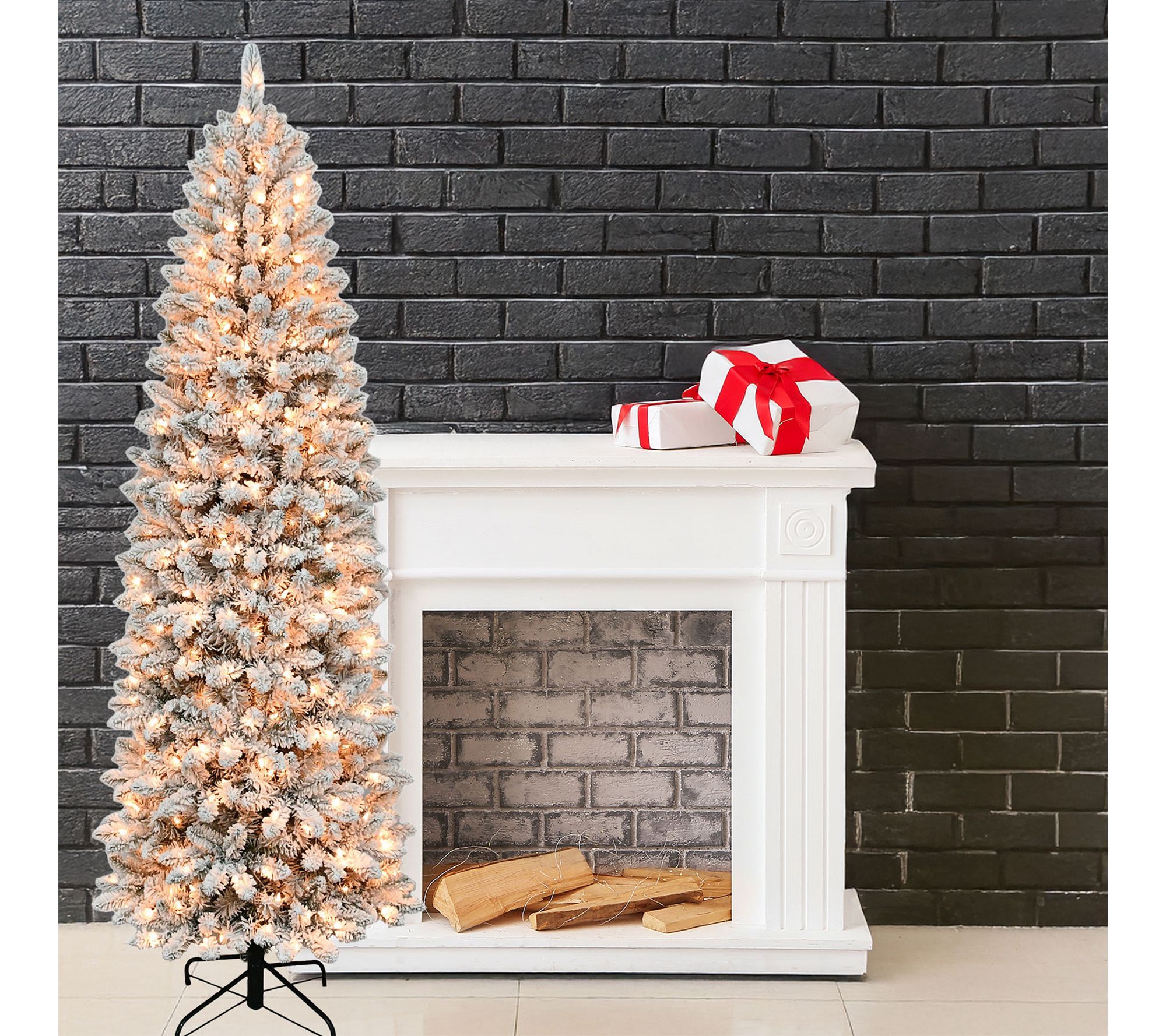 Santa's Workshop 7.5 Ft. PE & PVC Flocked Treew/ 350 Lights